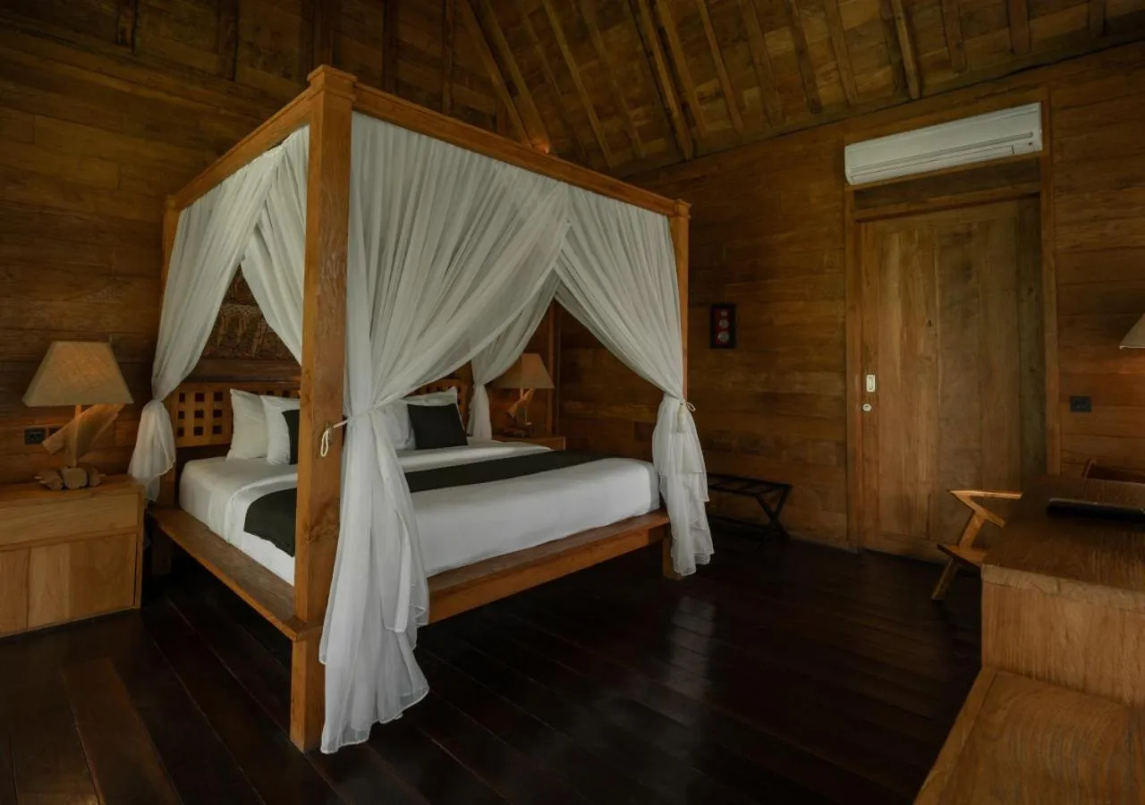 Bedroom, Bed in Natajiwa Village