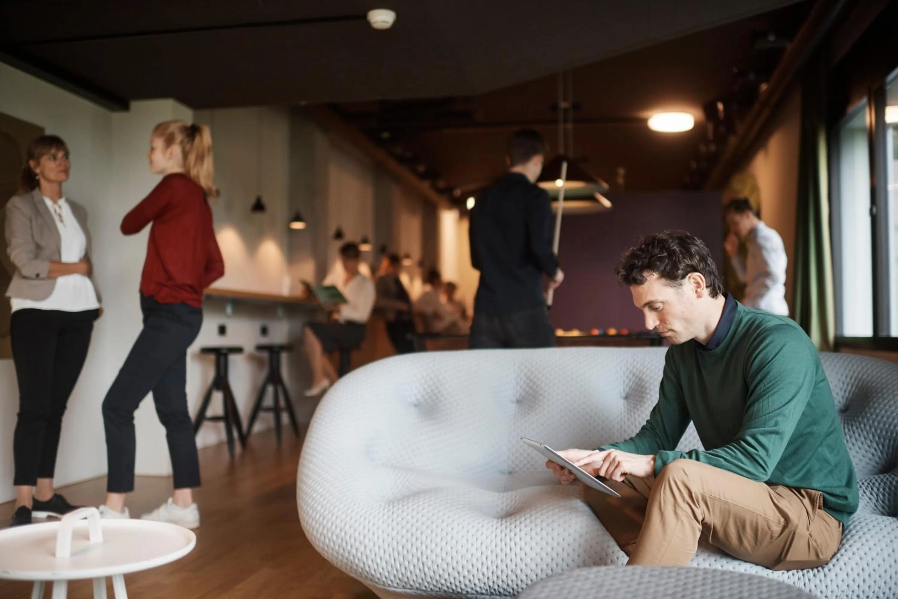 Communal lounge/ TV room in Seminarhotel CAMPUS SURSEE