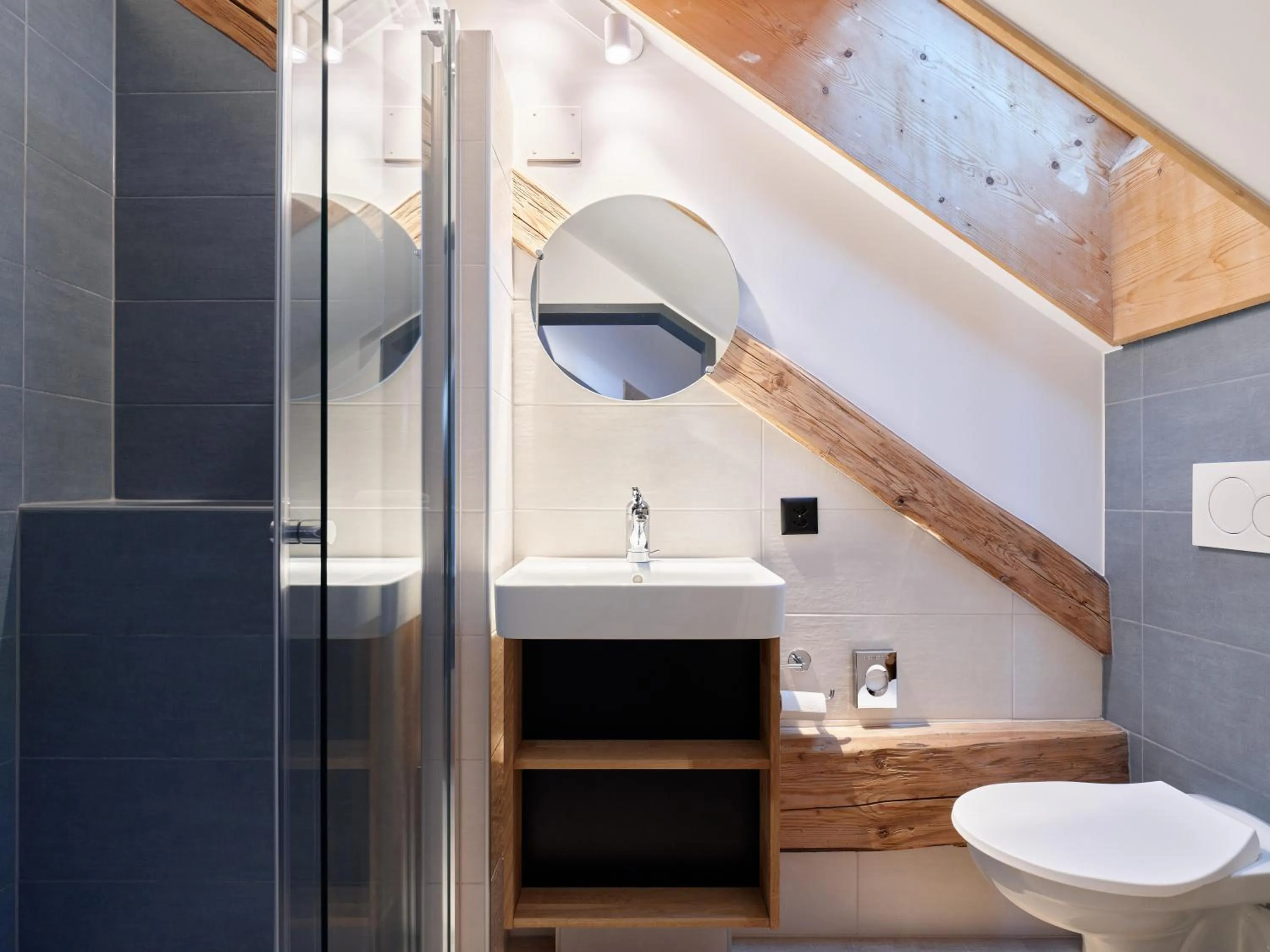 Bathroom in Jurabelle