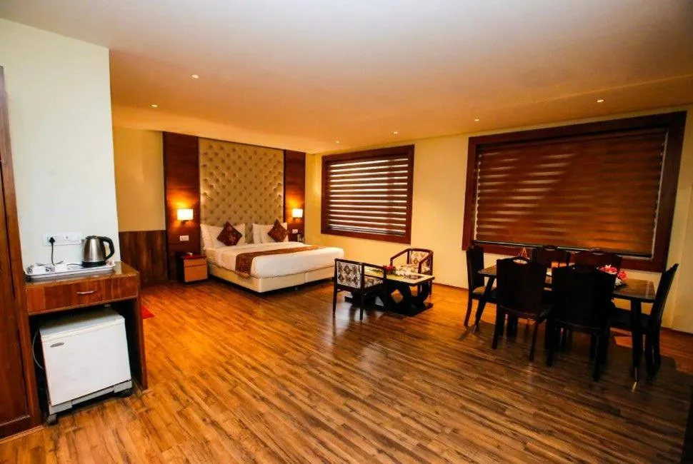 Photo of the whole room in Hotel The Residency Srinagar