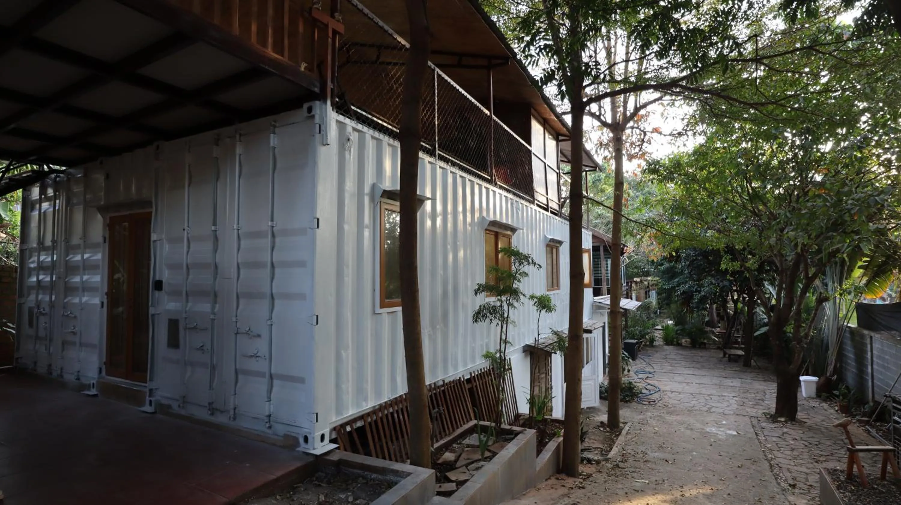 The 47 House Homestay BMT