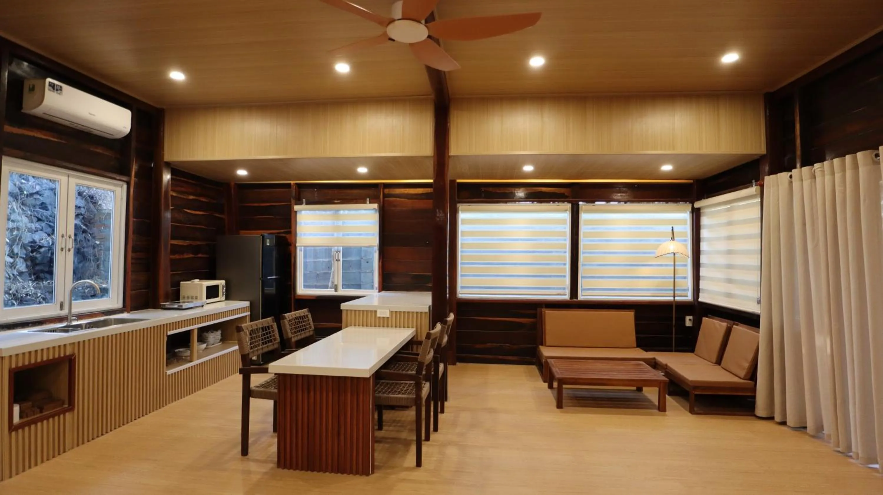 The 47 House Homestay BMT