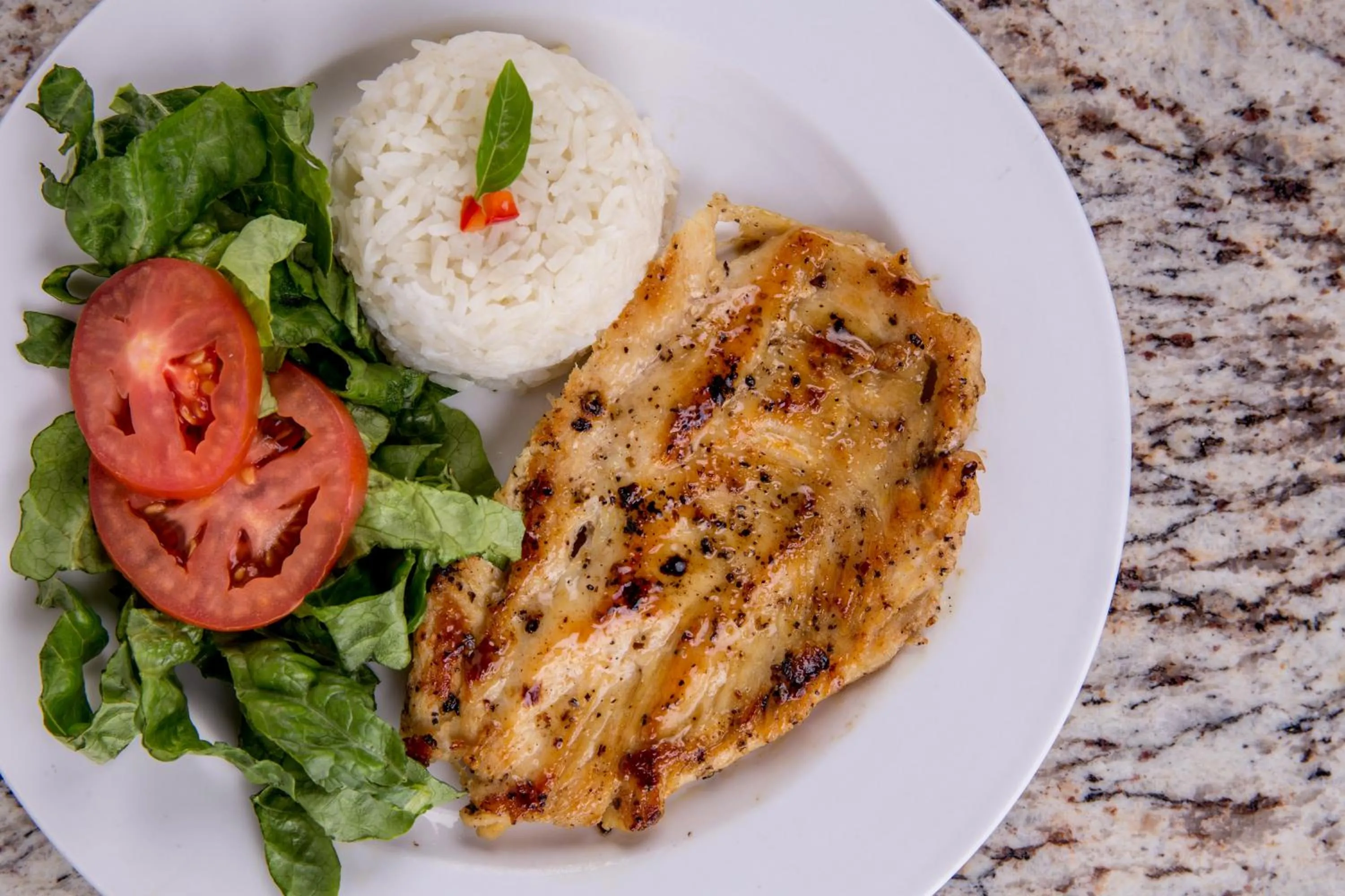 Restaurant/places to eat in Hotel Santorian