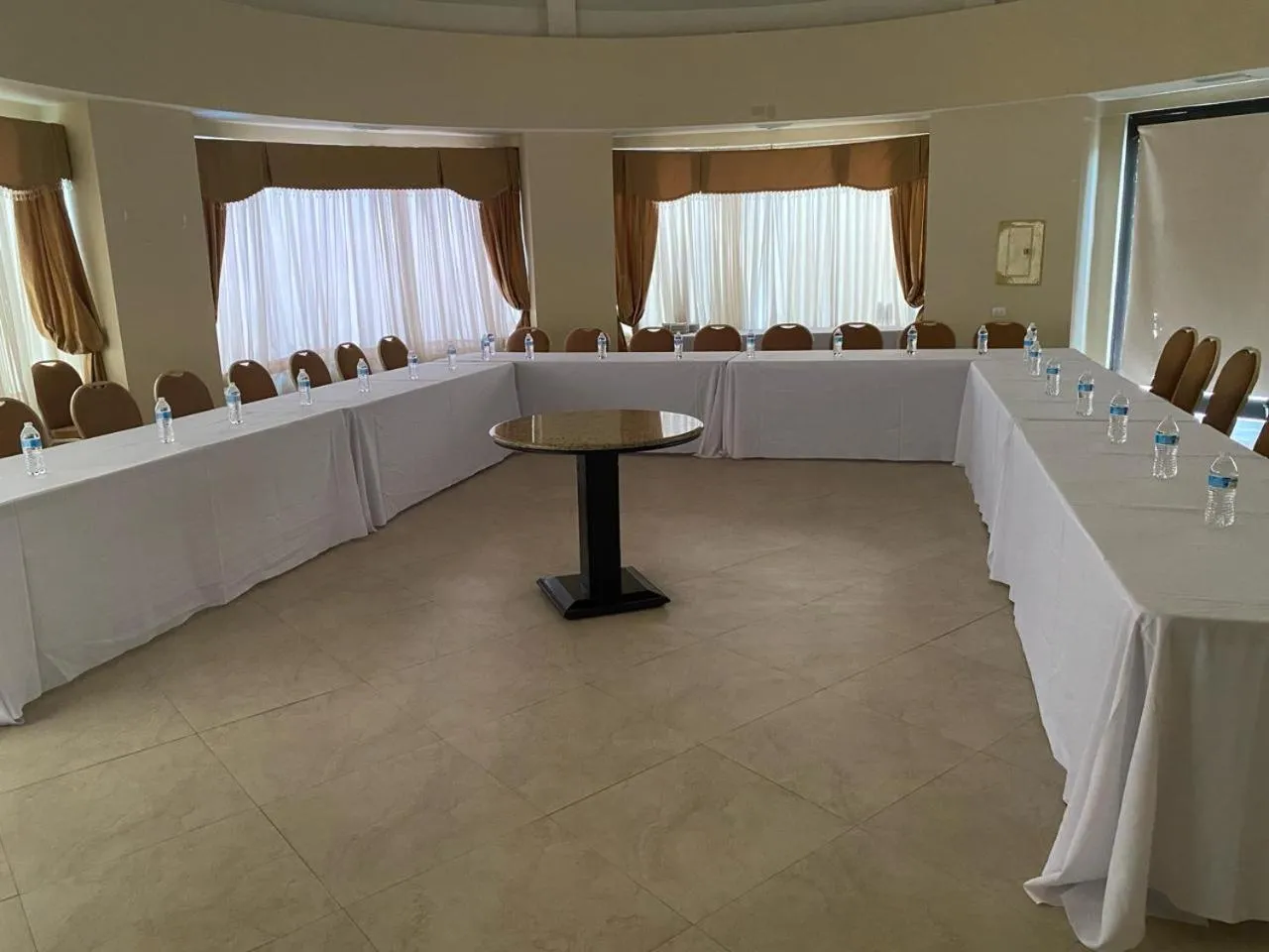 Meeting/conference room in Hotel Santorian