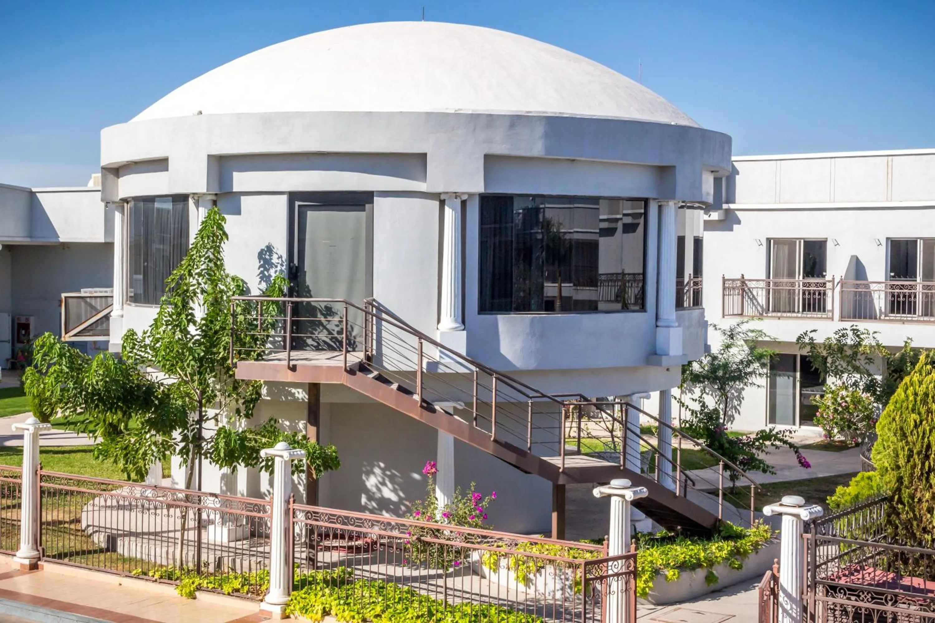 Living room in Hotel Santorian