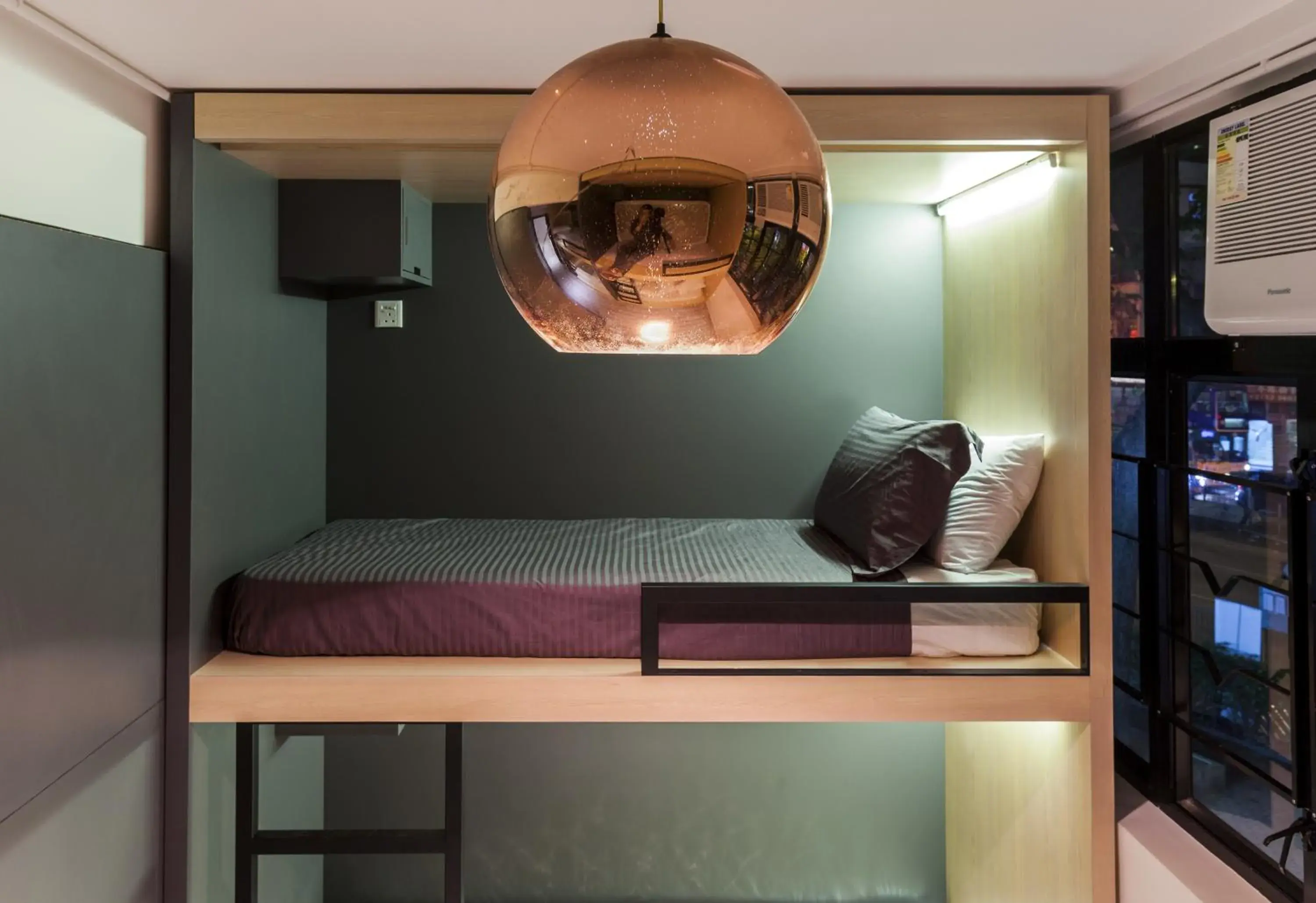 Special Offer - Single Bed in 10-Bed Mixed Dormitory Room in The Mahjong Special Offer - Single Bed in 10-Bed Mixed Dormitory Room in The Mahjong