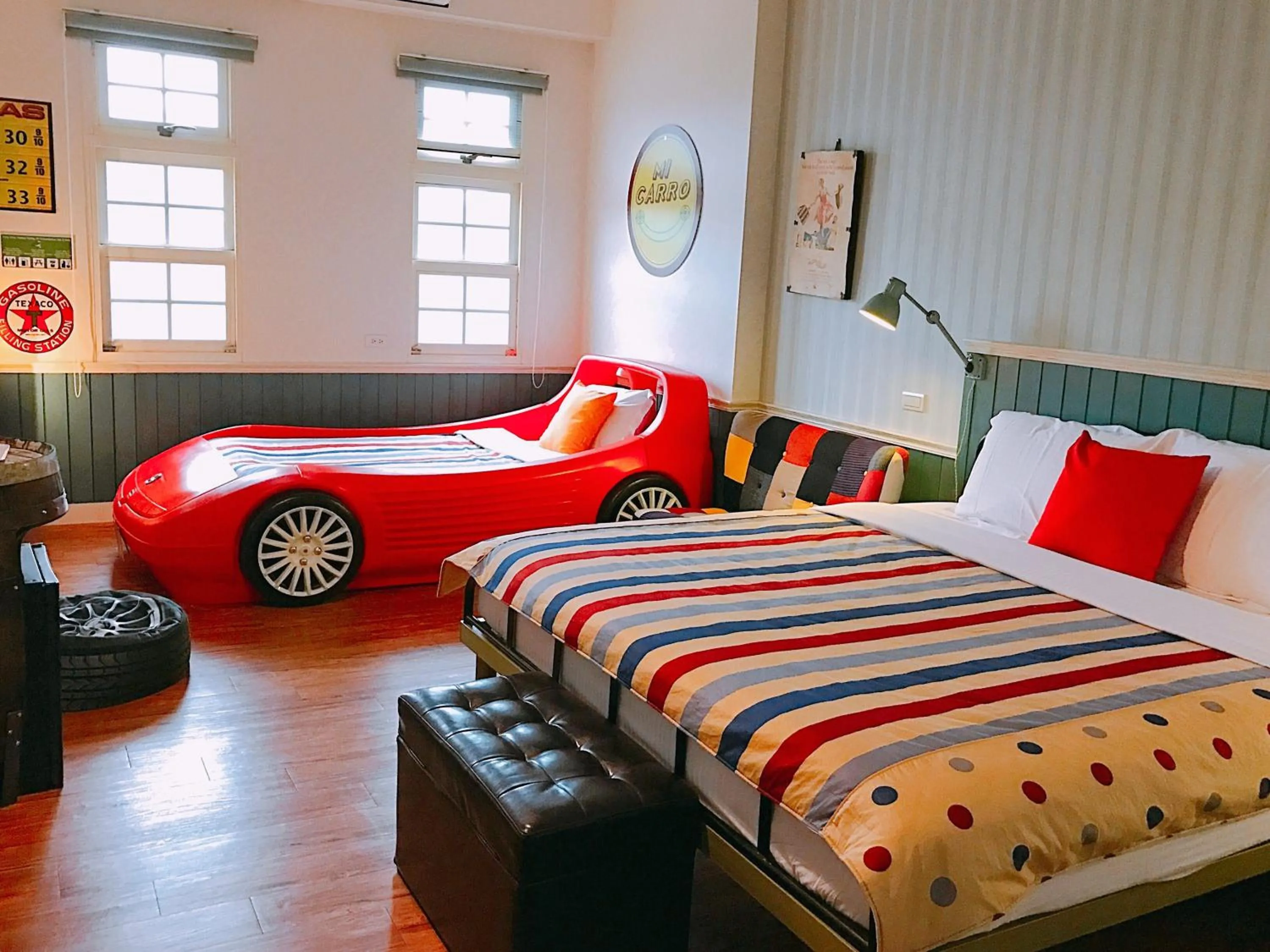 bunk bed, Bed in MiCarro B&B