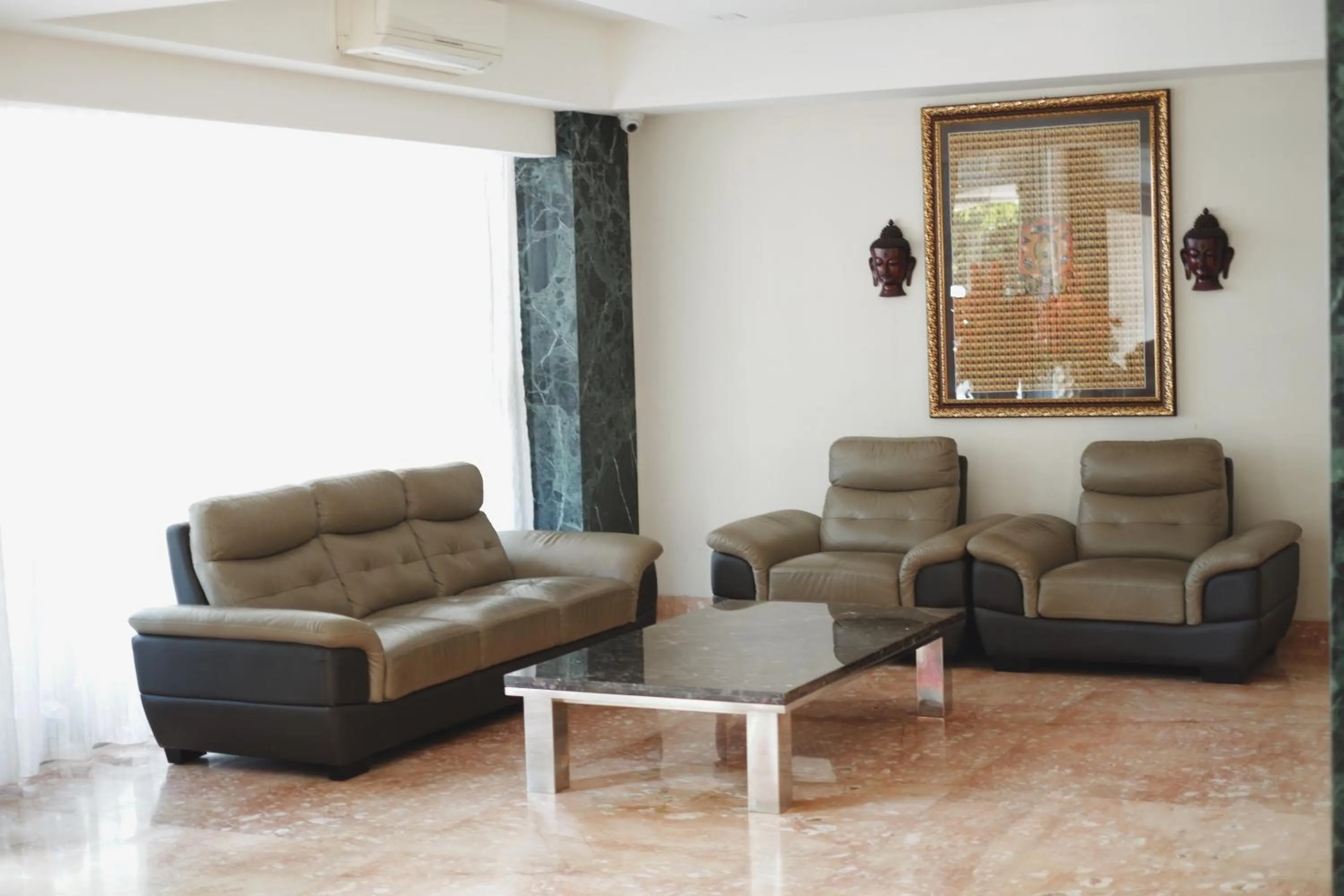 Lobby or reception in Hans Inn Batam