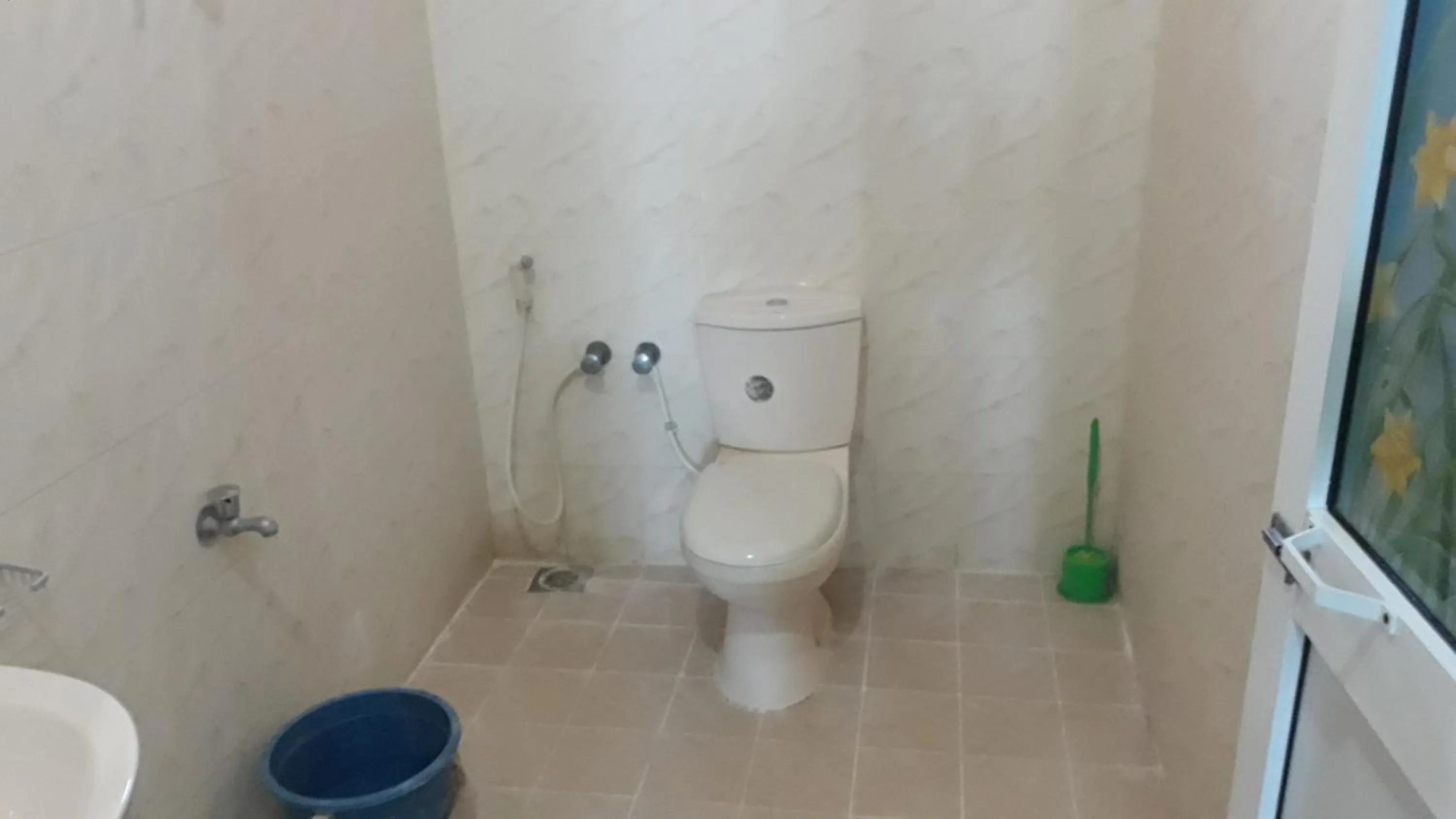 Toilet in Kings Hotel Restaurant and Bar