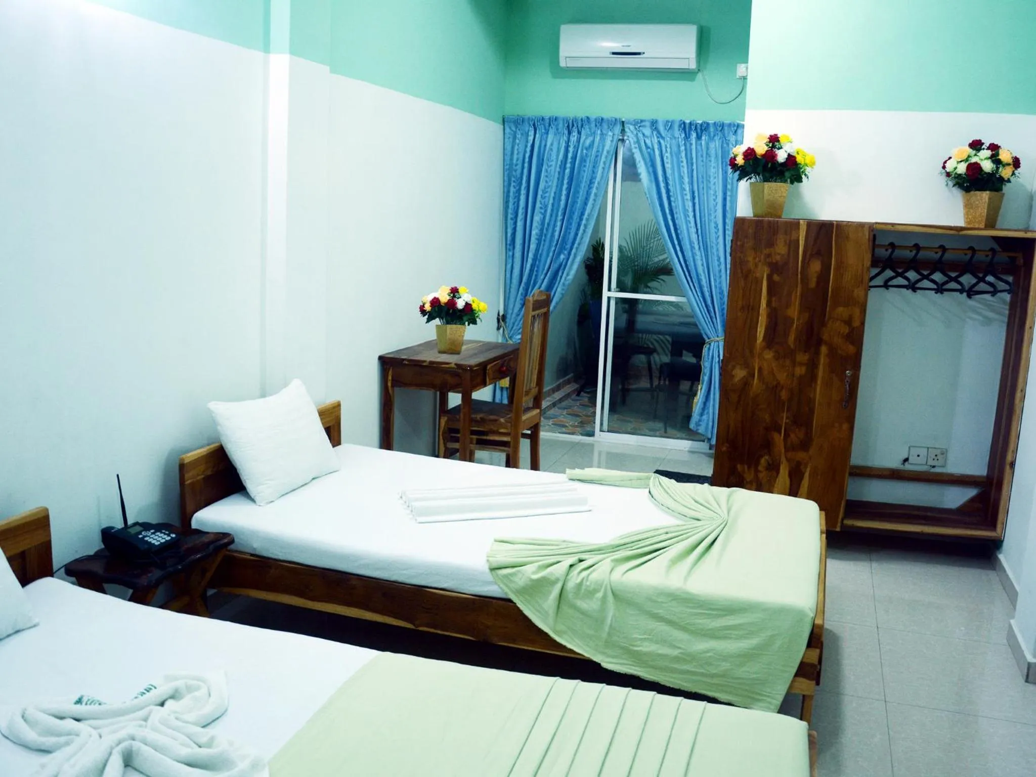 Photo of the whole room in Kings Hotel Restaurant and Bar