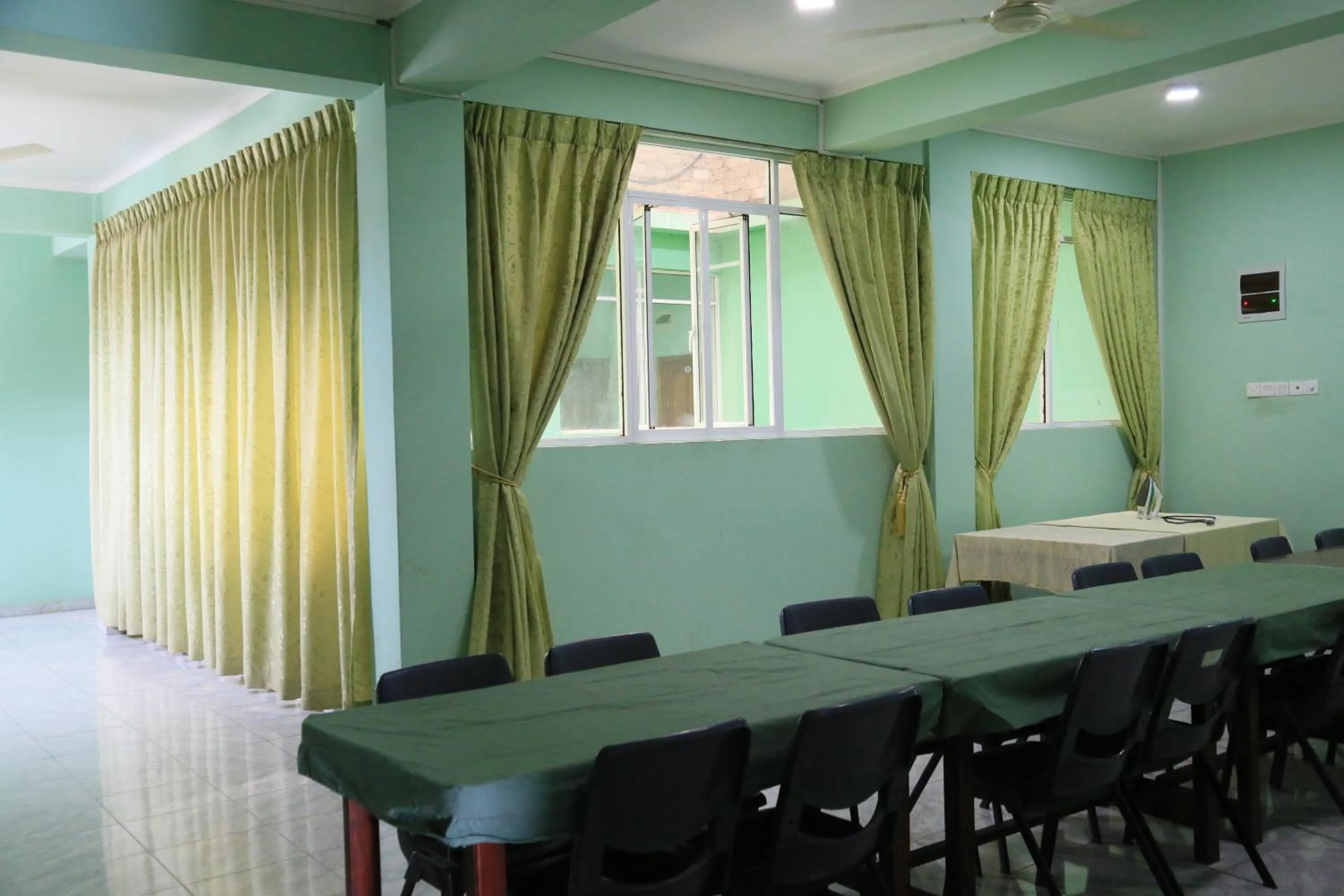 Balcony/Terrace in Kings Hotel Restaurant and Bar