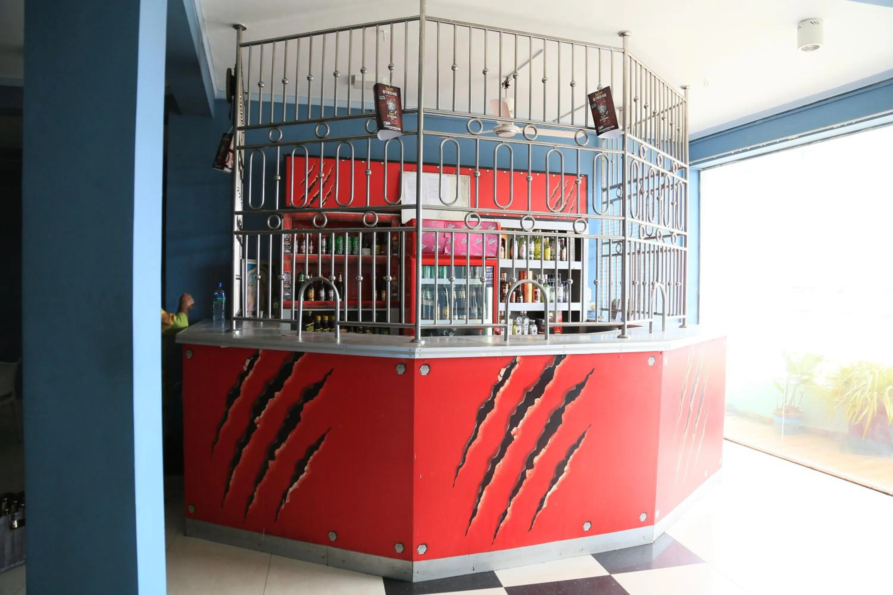 Lounge or bar in Kings Hotel Restaurant and Bar