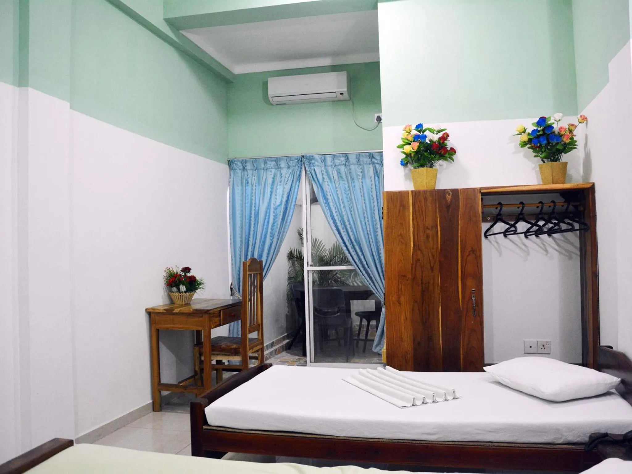 Photo of the whole room in Kings Hotel Restaurant and Bar