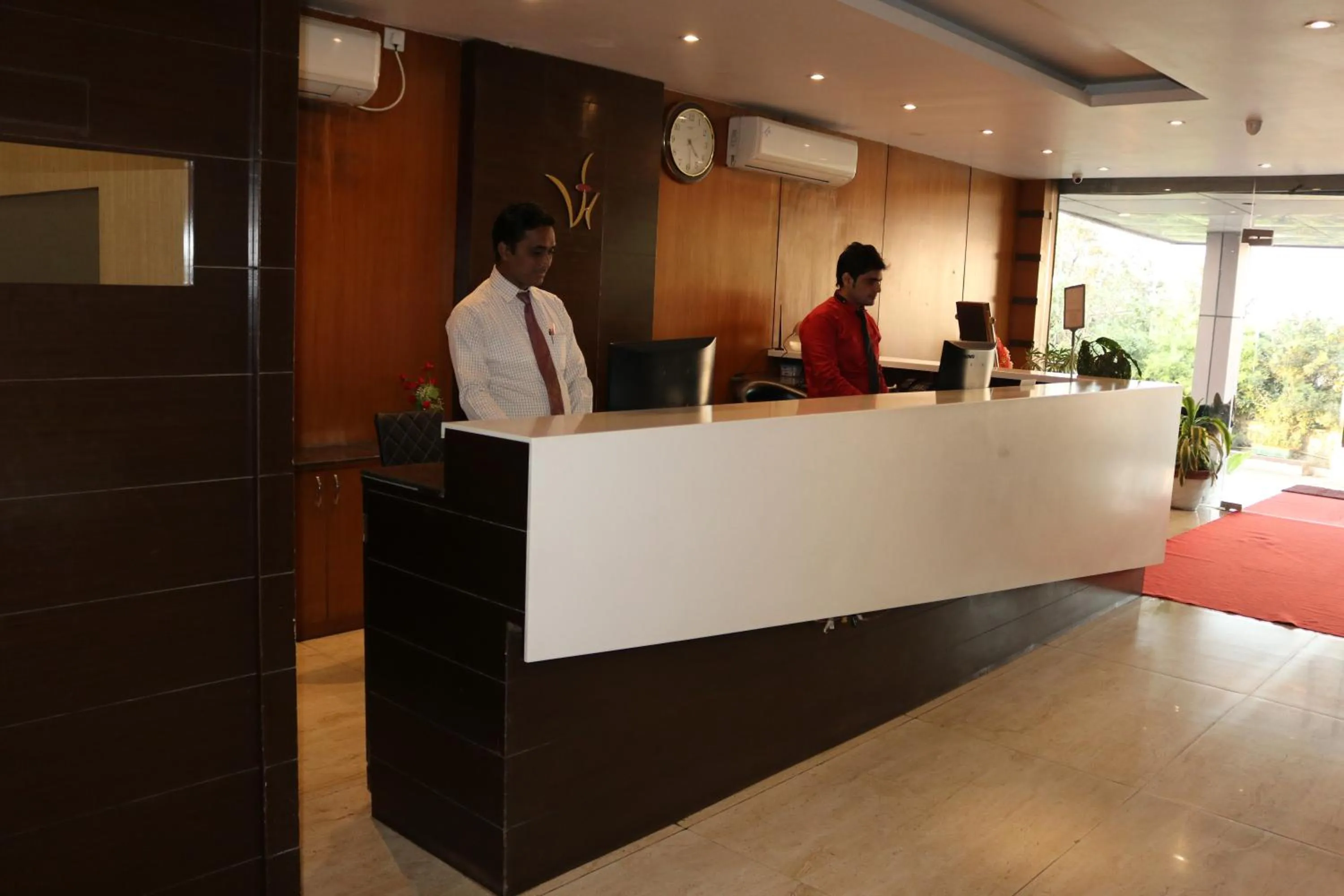 Lobby or reception in Hotel Vaishnavi Heights