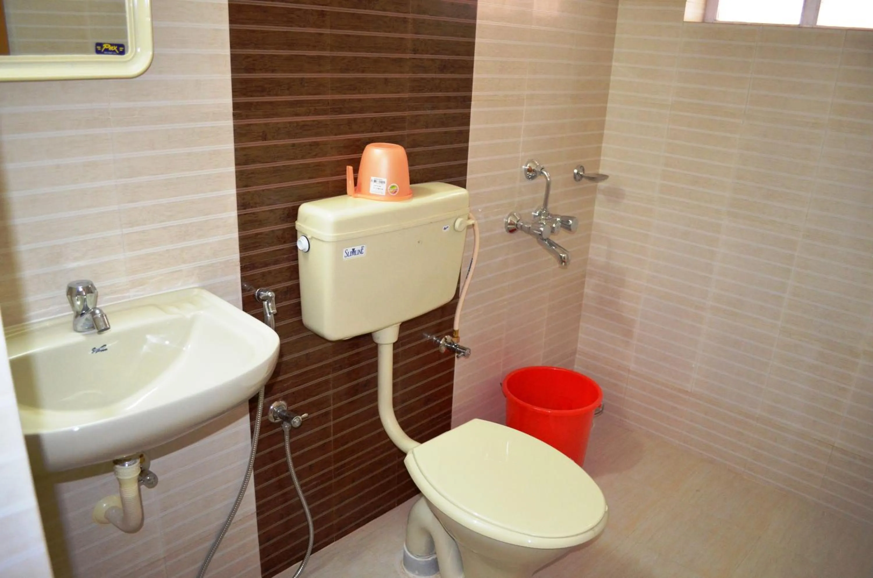 Toilet in Hotel Prathiba Heritage