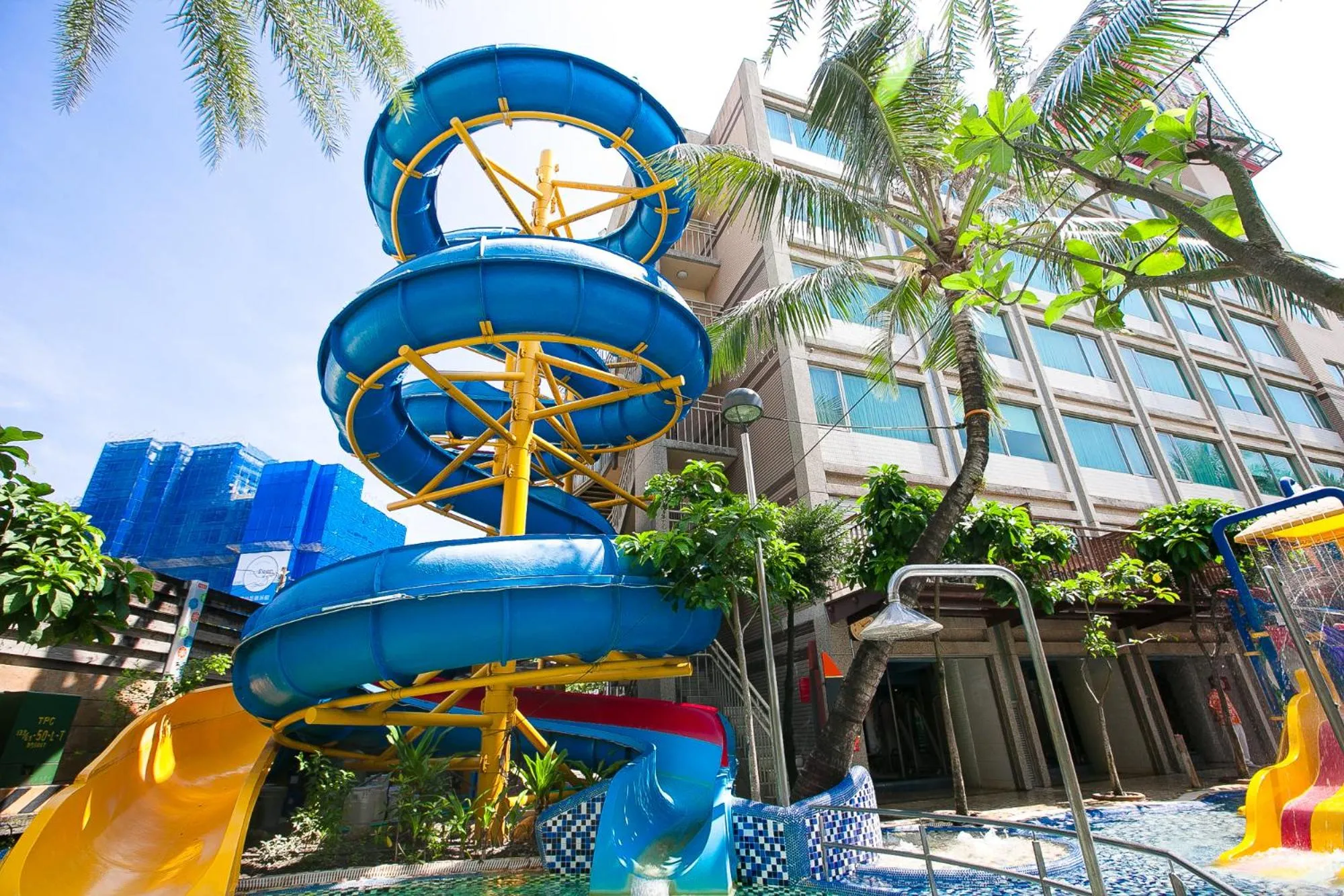 Aqua park in Art Spa Hotel