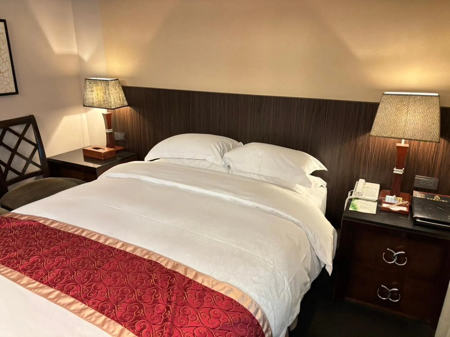 Bed in Art Spa Hotel