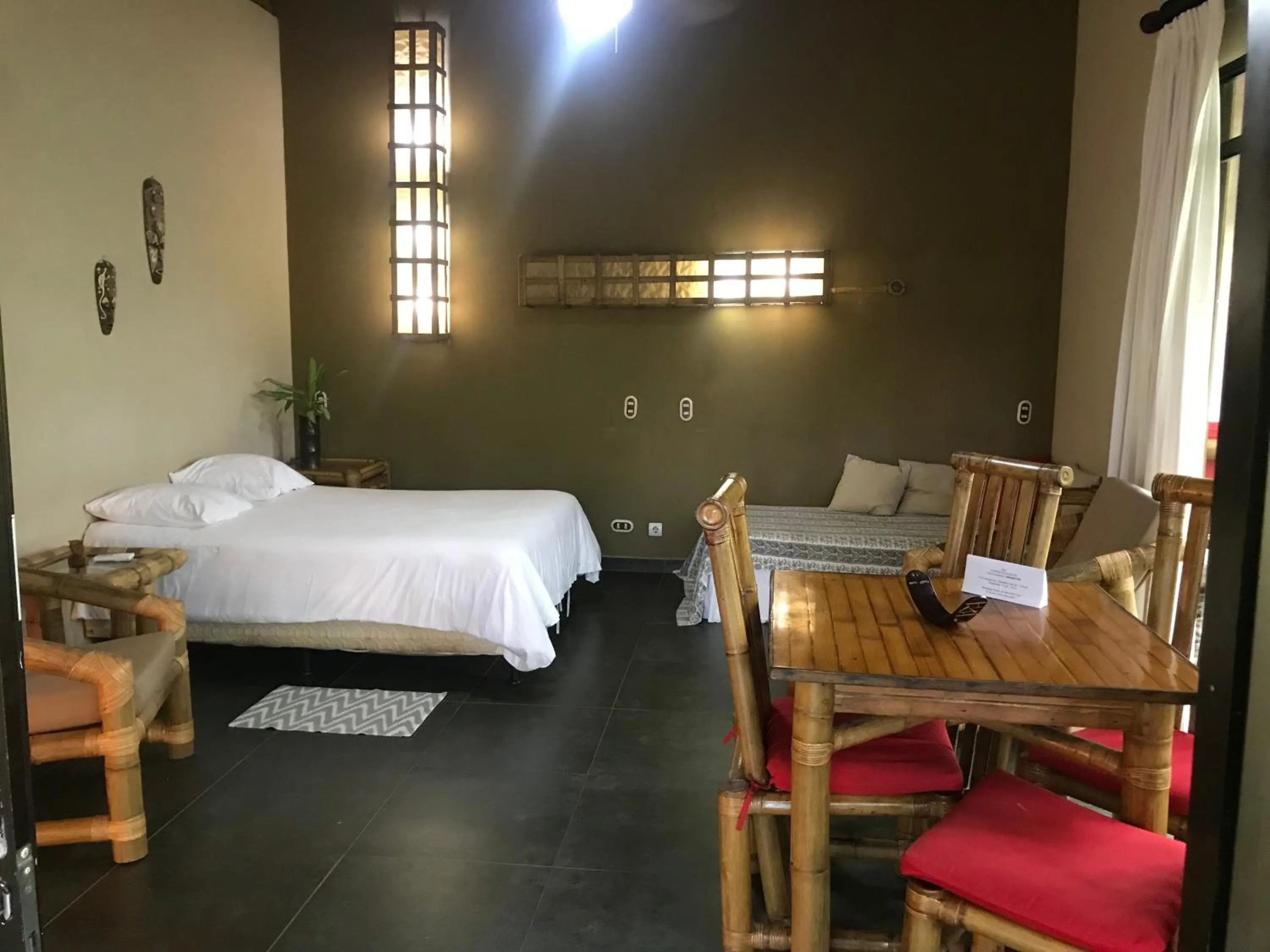 Bedroom, Bed in Hotel Clandestino beach resort