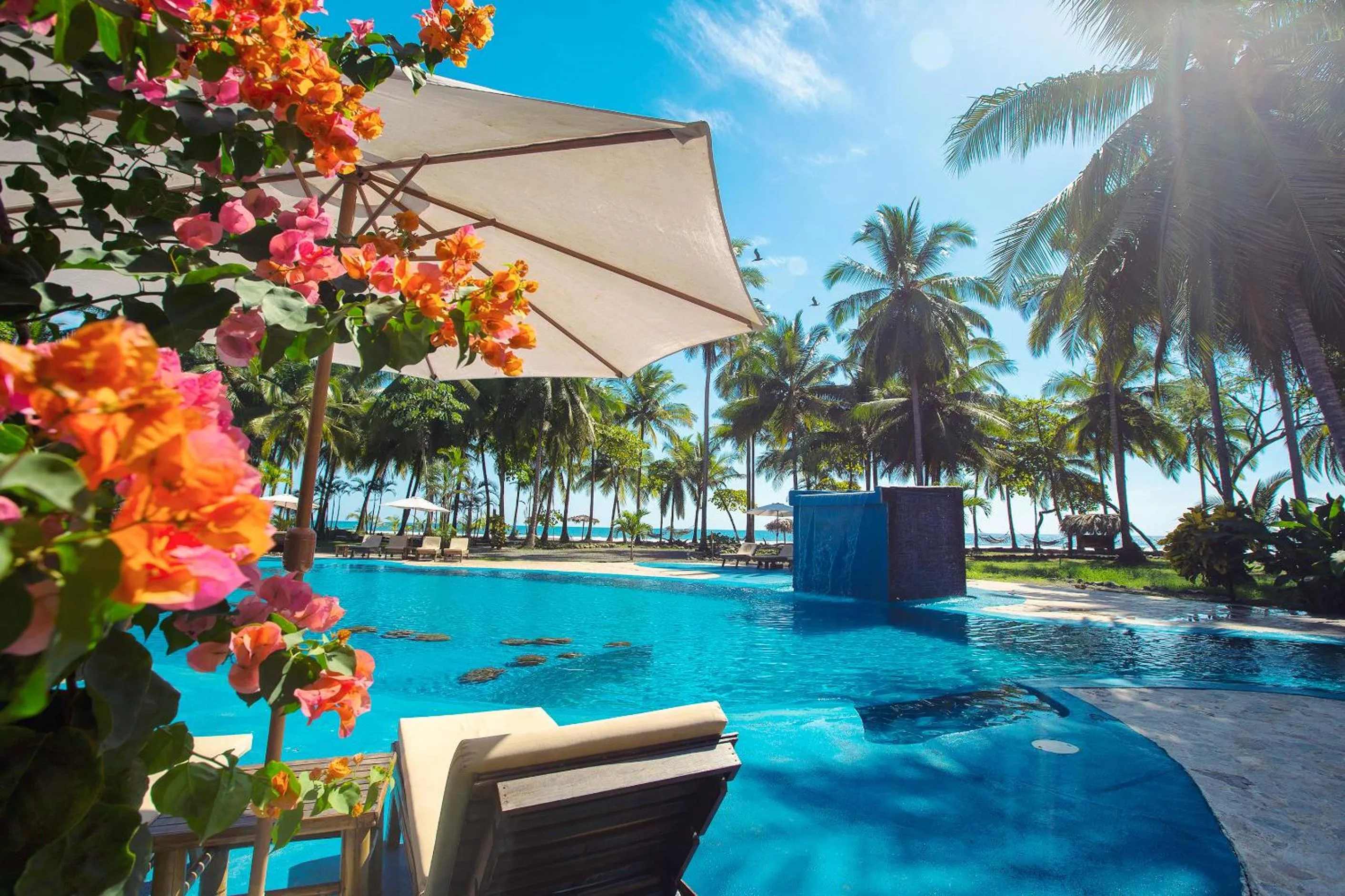 Balcony/Terrace in Hotel Clandestino beach resort