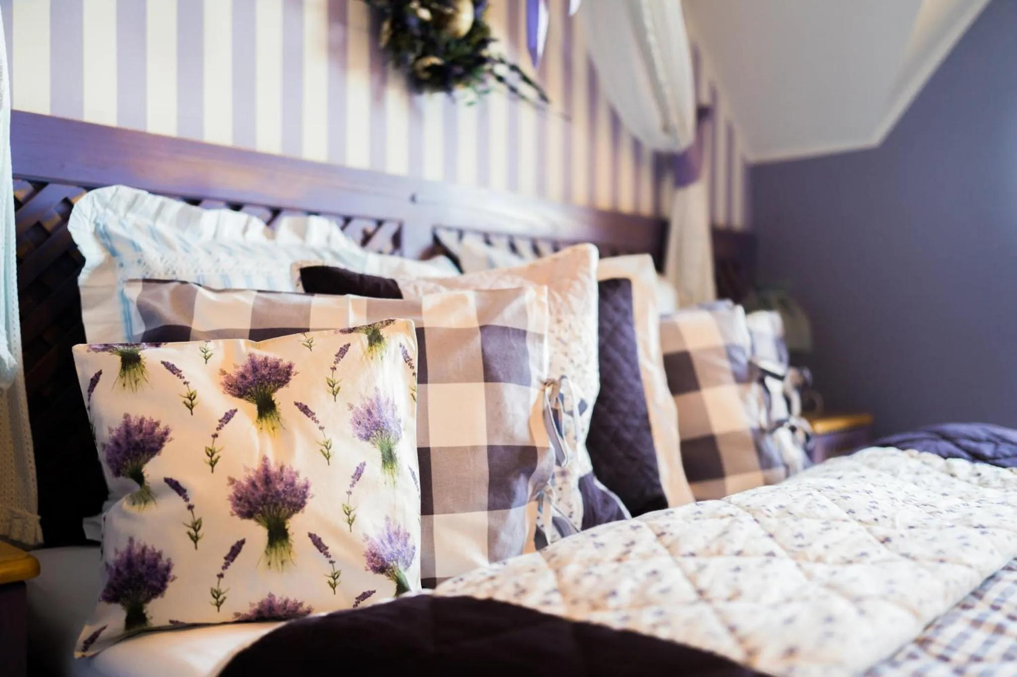 Property building, Bed in Karolowy Dwór - Mountain Spa & Relax