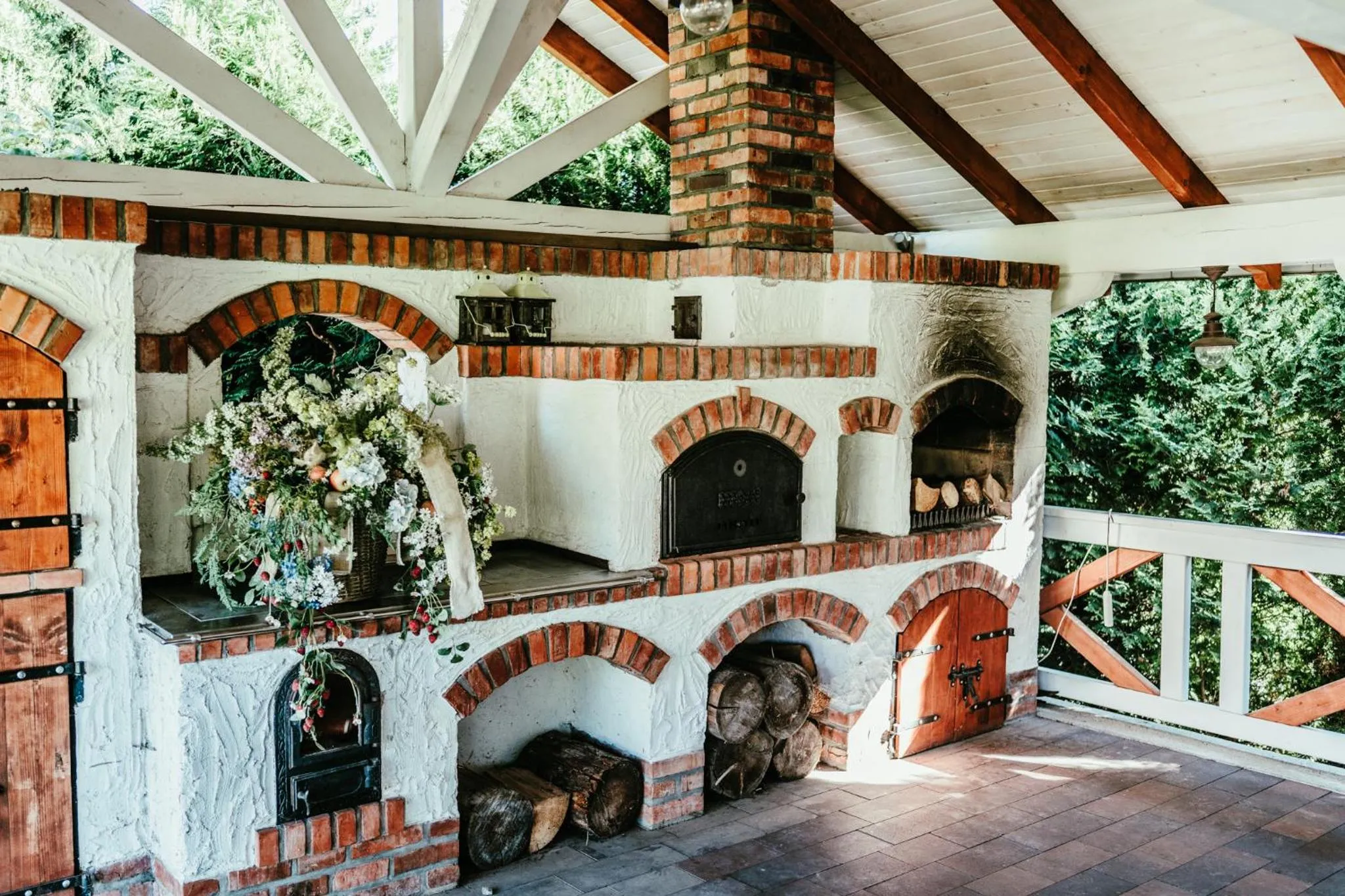 BBQ facilities in Karolowy Dwór - Mountain Spa & Relax