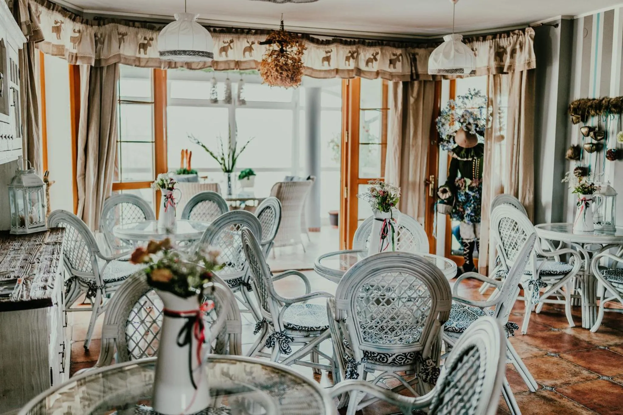 Lobby or reception in Karolowy Dwór - Mountain Spa & Relax