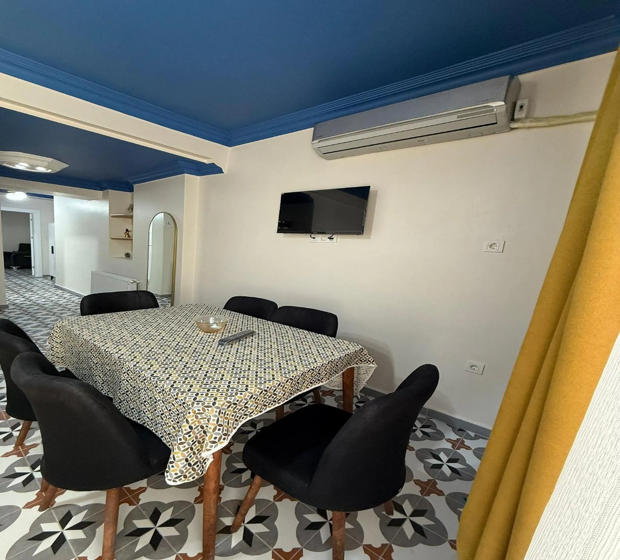 Dining area in Armagan Suite Taksim