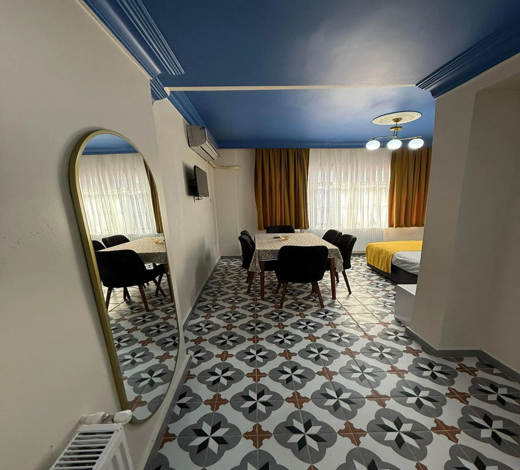 Dining area in Armagan Suite Taksim