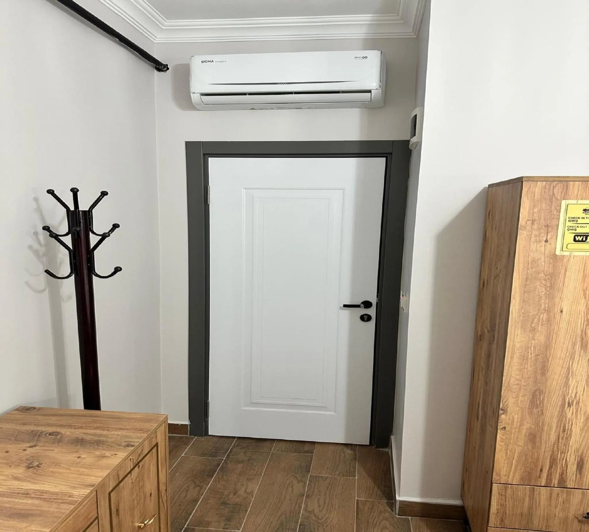 wardrobe in Armagan Suite Taksim