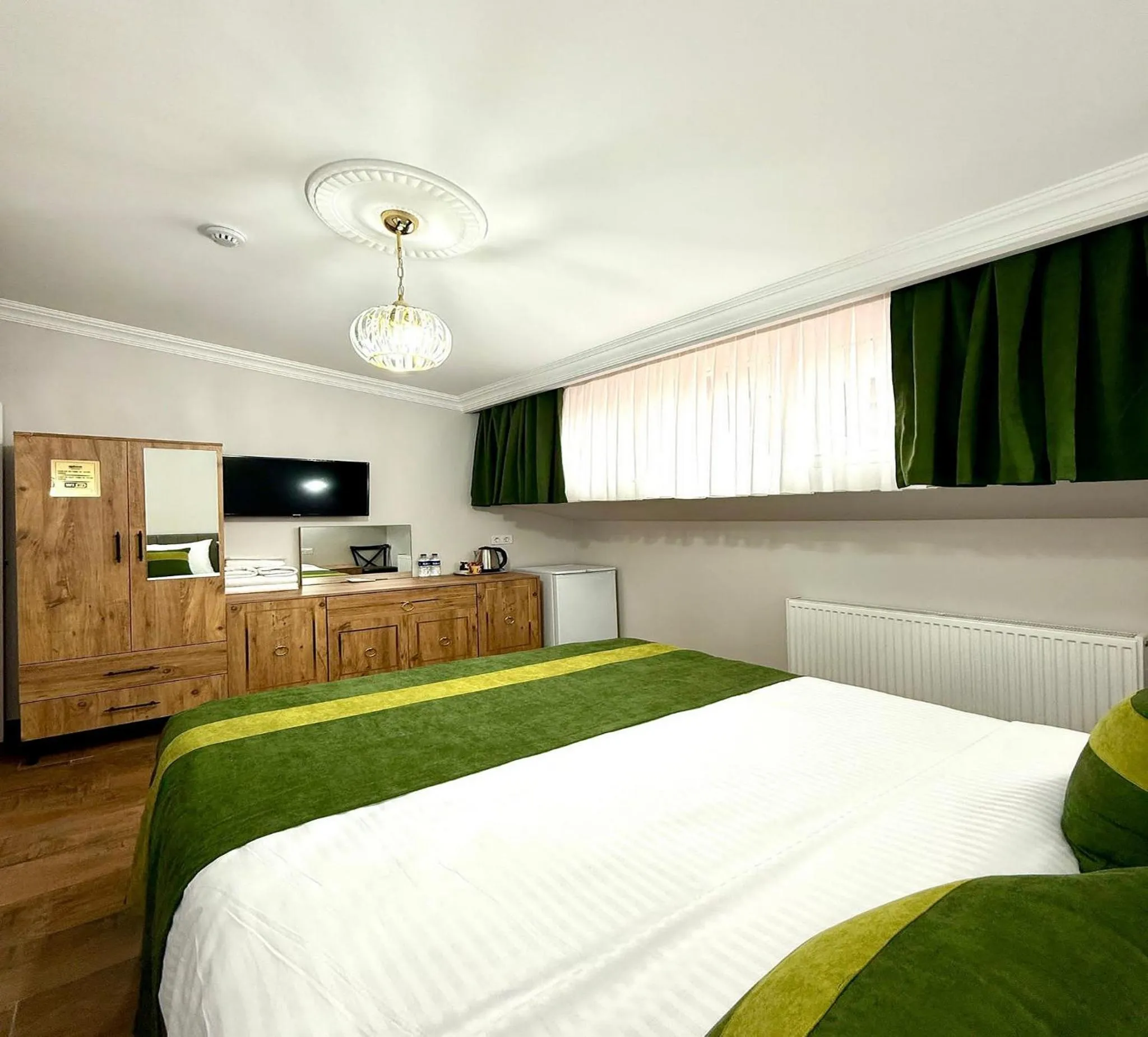 TV and multimedia, Bed in Armagan Suite Taksim