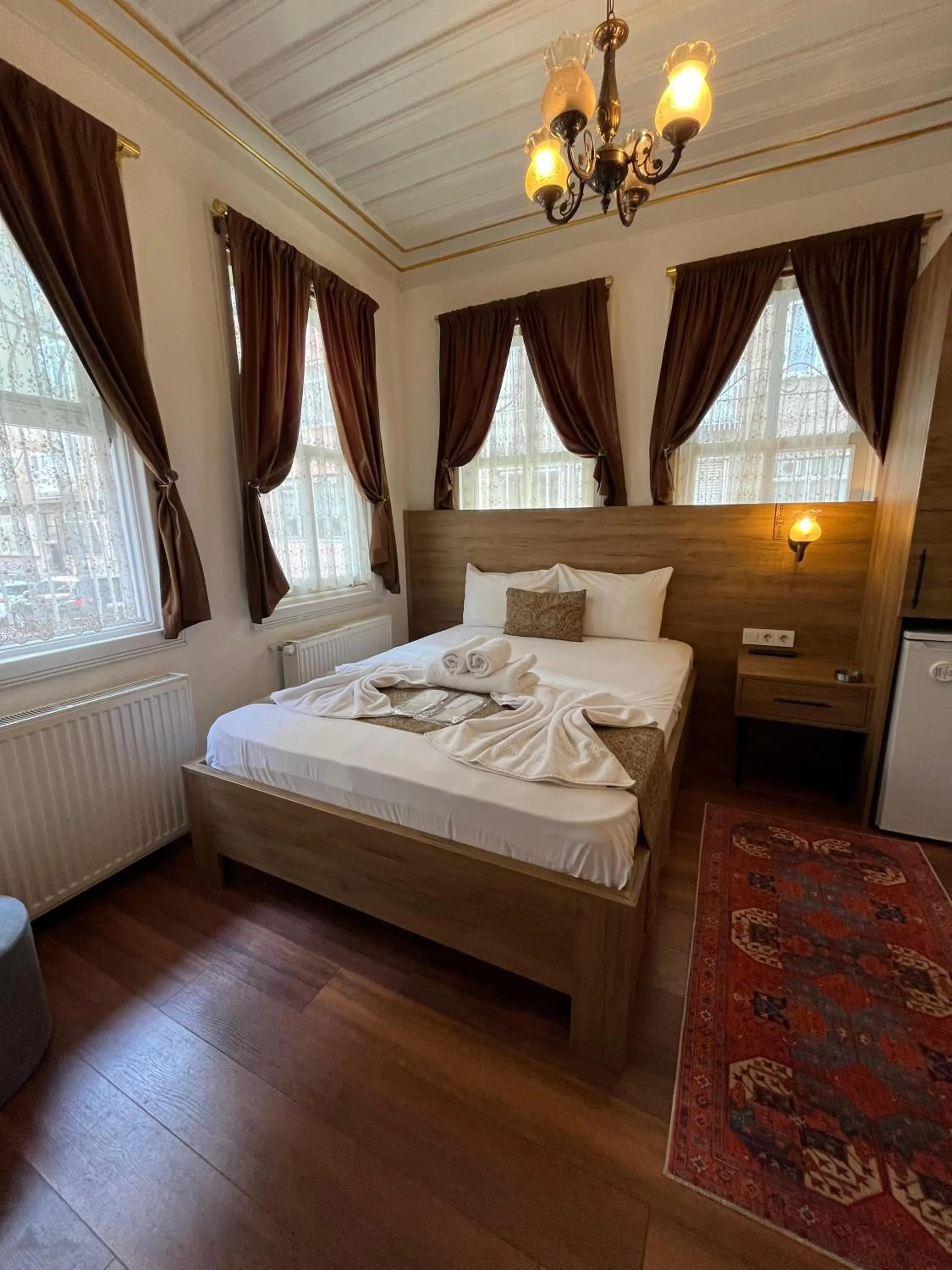 Bed in Kadıköy White House