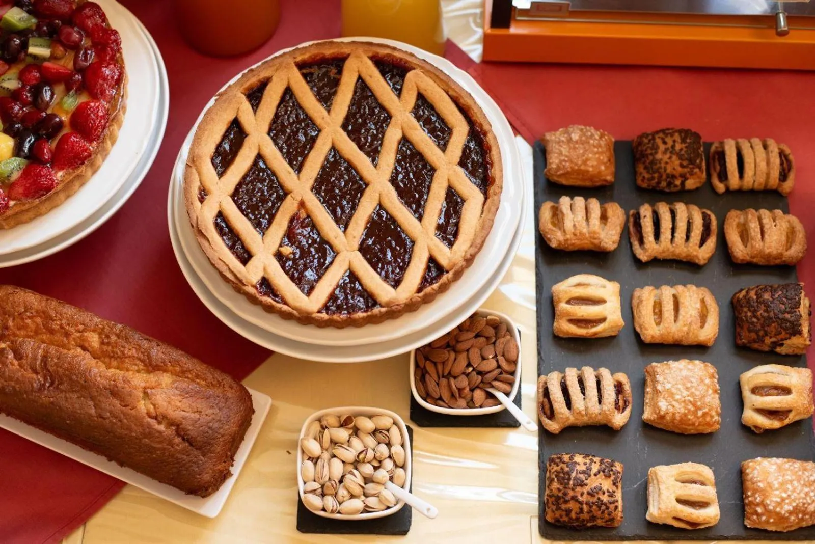 Food and drinks in Hotel Teocrito