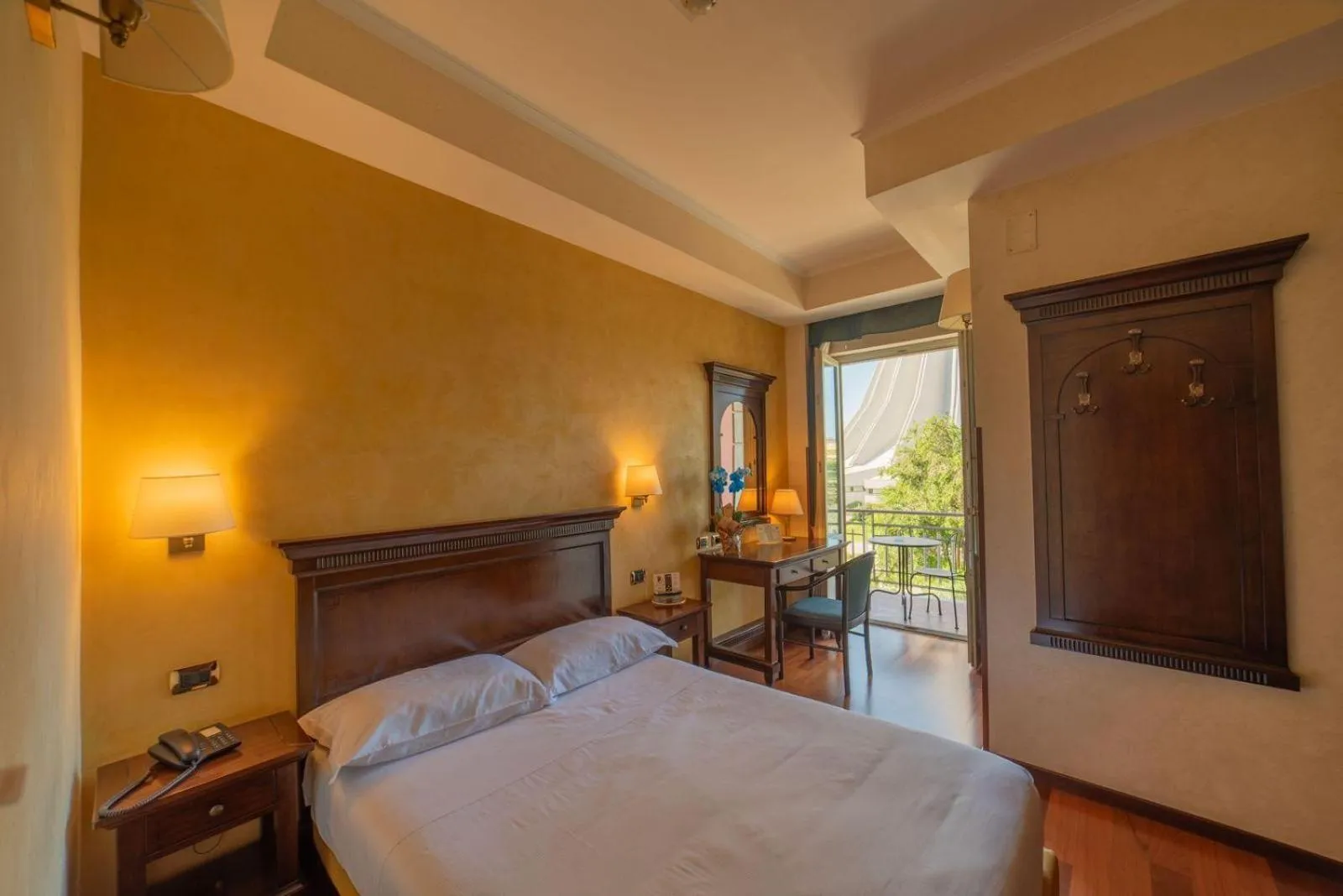 Bedroom, Bed in Hotel Teocrito