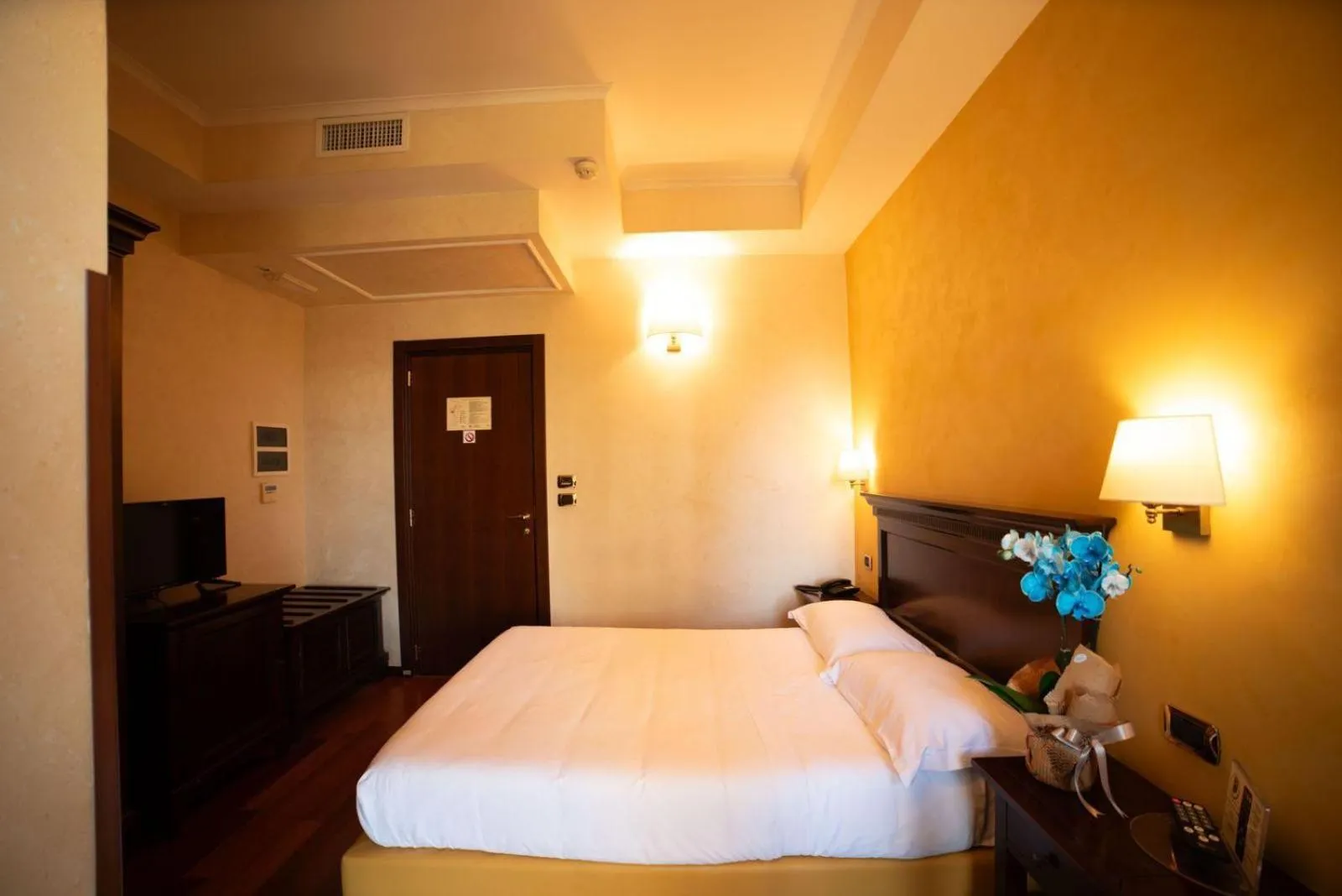 Bedroom, Bed in Hotel Teocrito