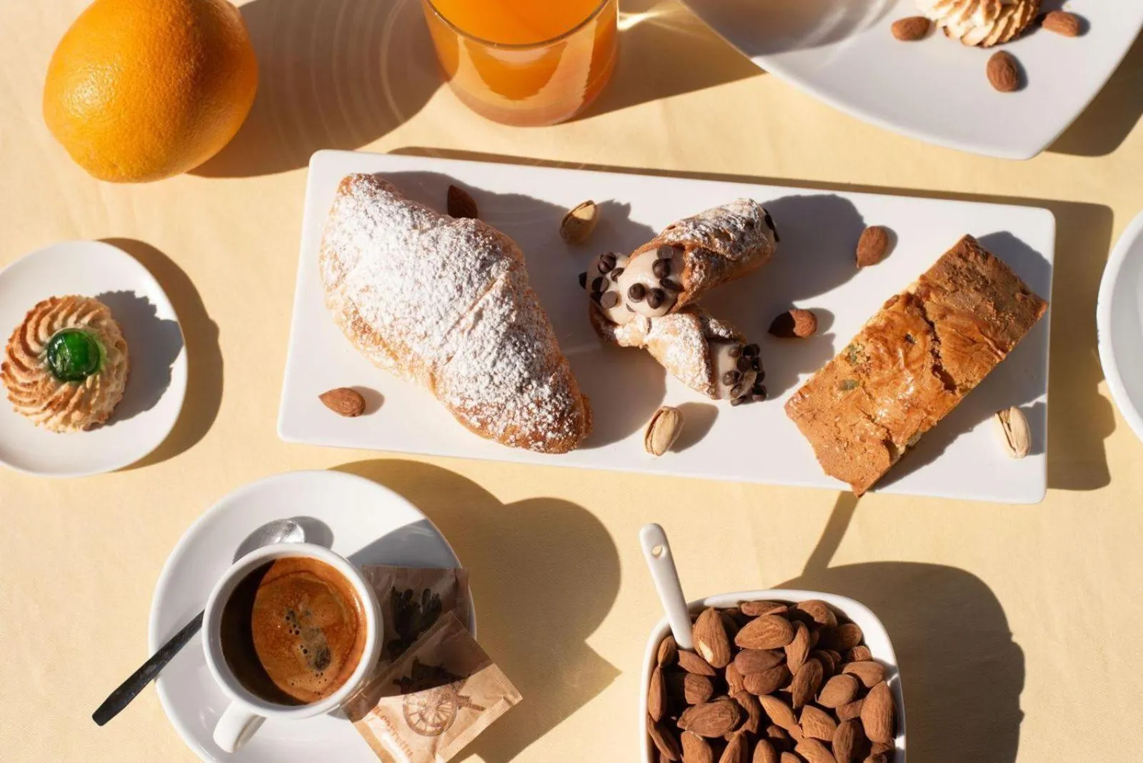 Food and drinks in Hotel Teocrito