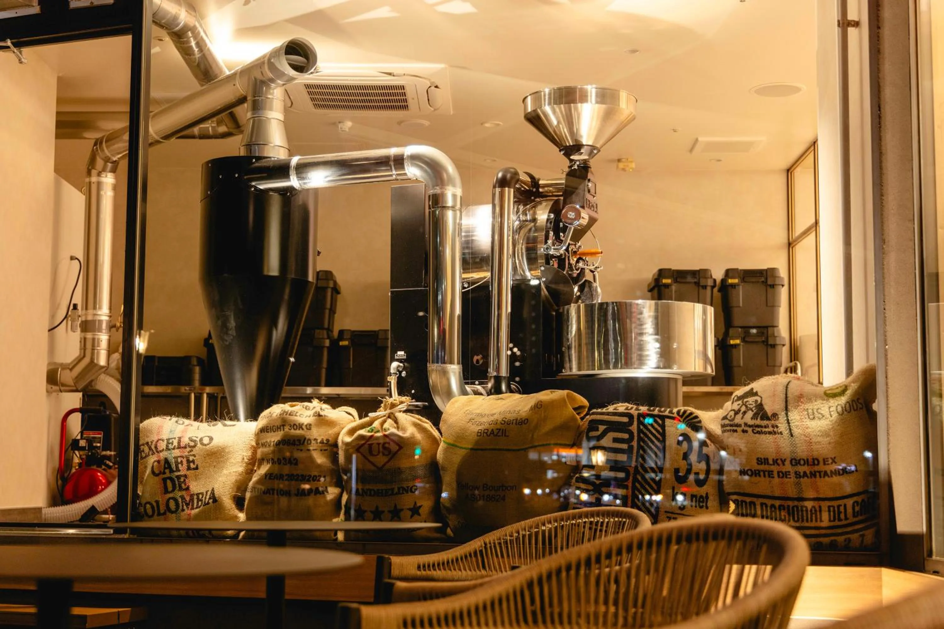 Property building in Hotel Mariners Court Tokyo