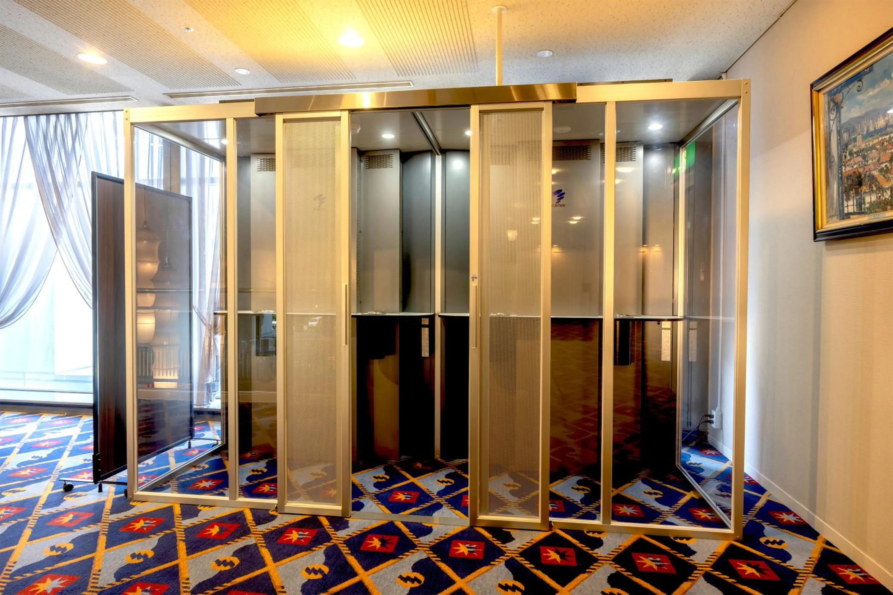 Area and facilities in Hotel Mariners Court Tokyo