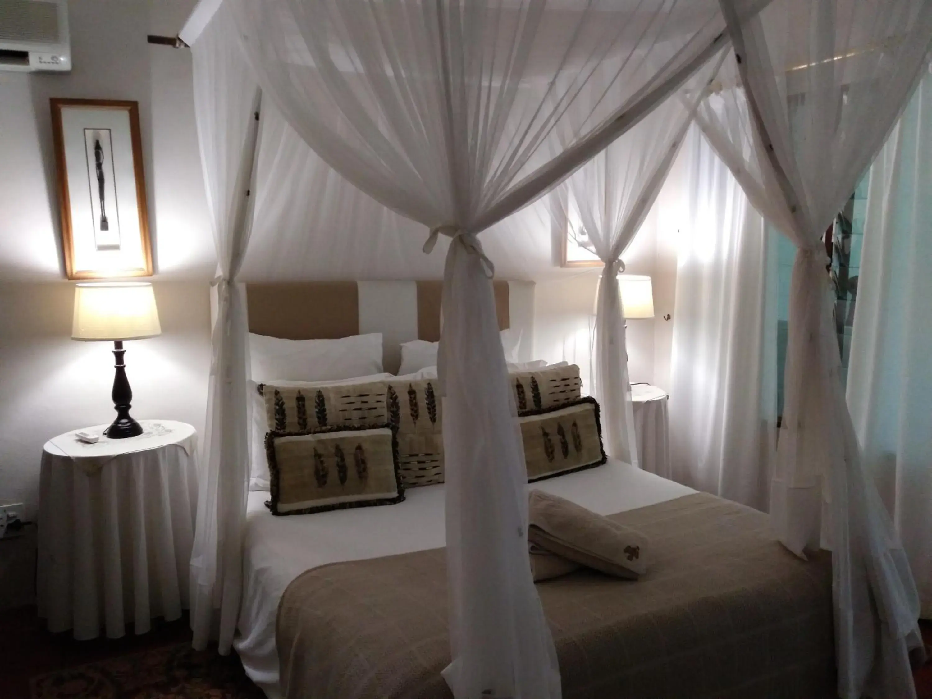 Budget Double Room in St Lucia Kingfisher Lodge Budget Double Room in St Lucia Kingfisher Lodge