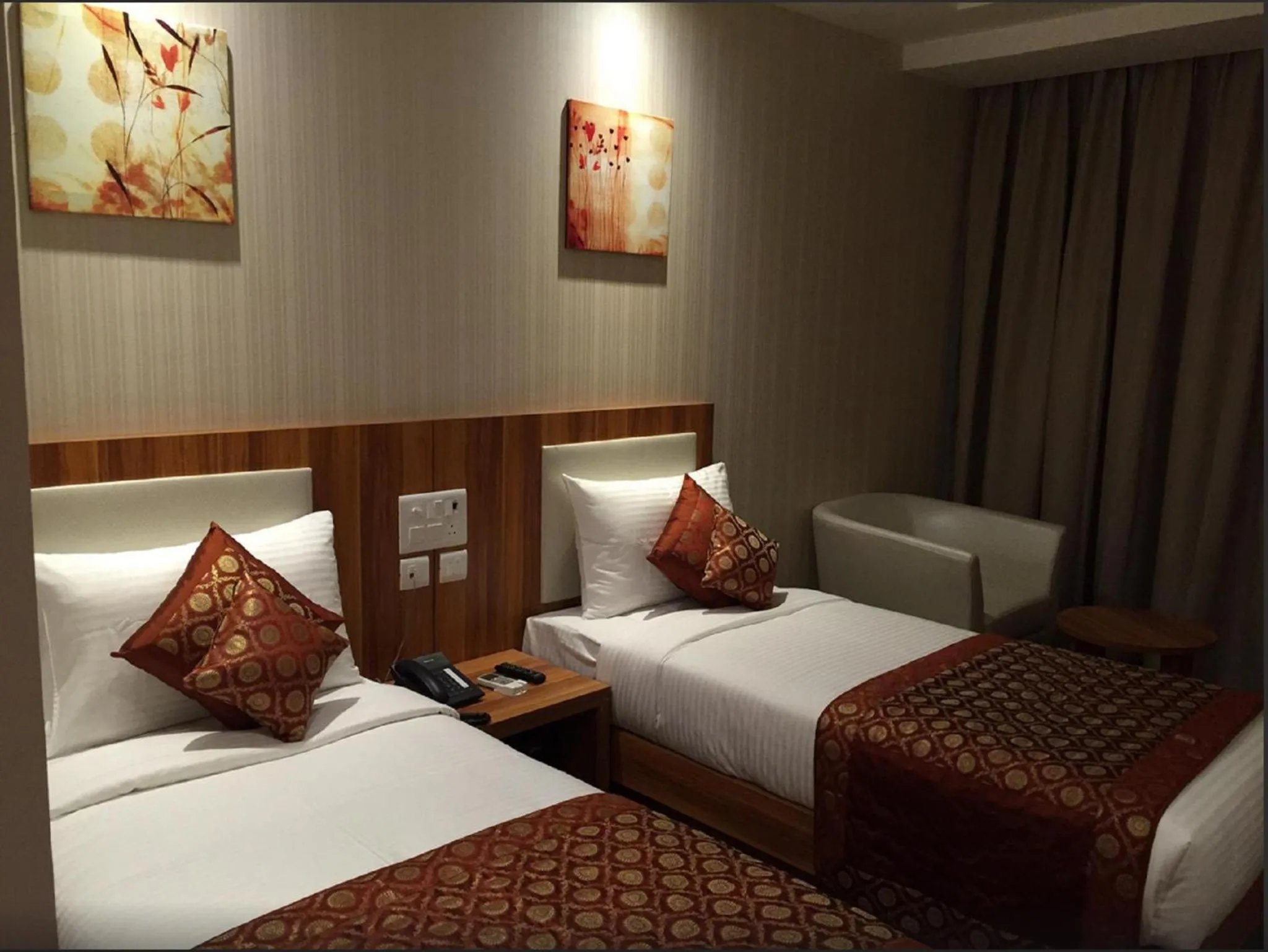 Bed in Hotel Le Roi Raipur at Raipur Railway Station