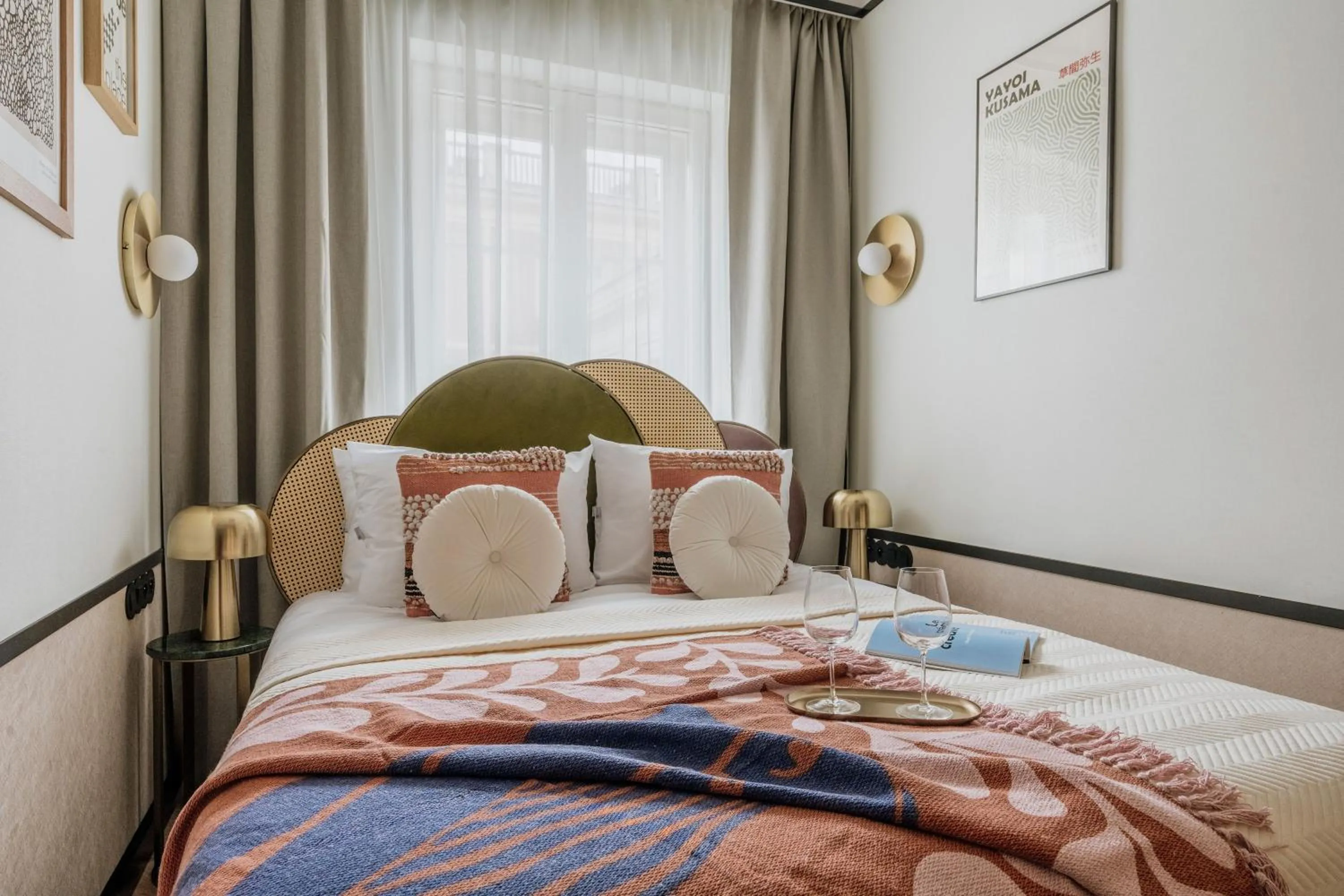 Bed in Colette - LoftAffair Collection