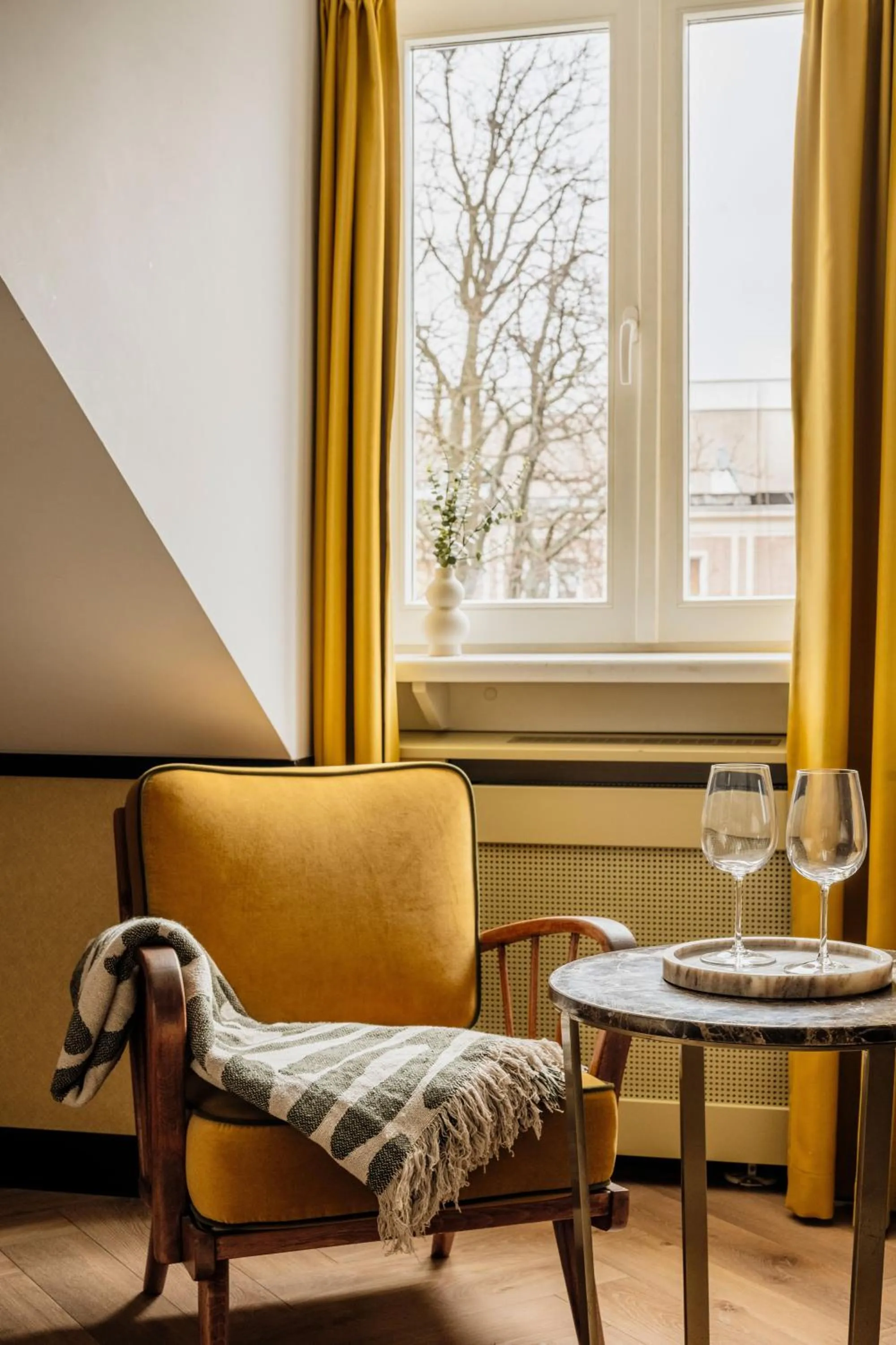 Seating area in Colette - LoftAffair Collection