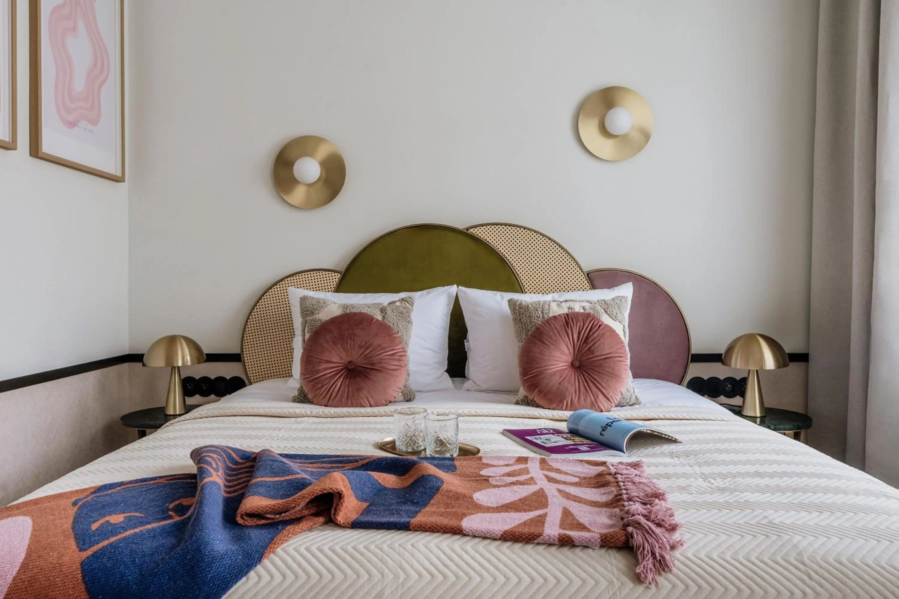 Bed in Colette - LoftAffair Collection