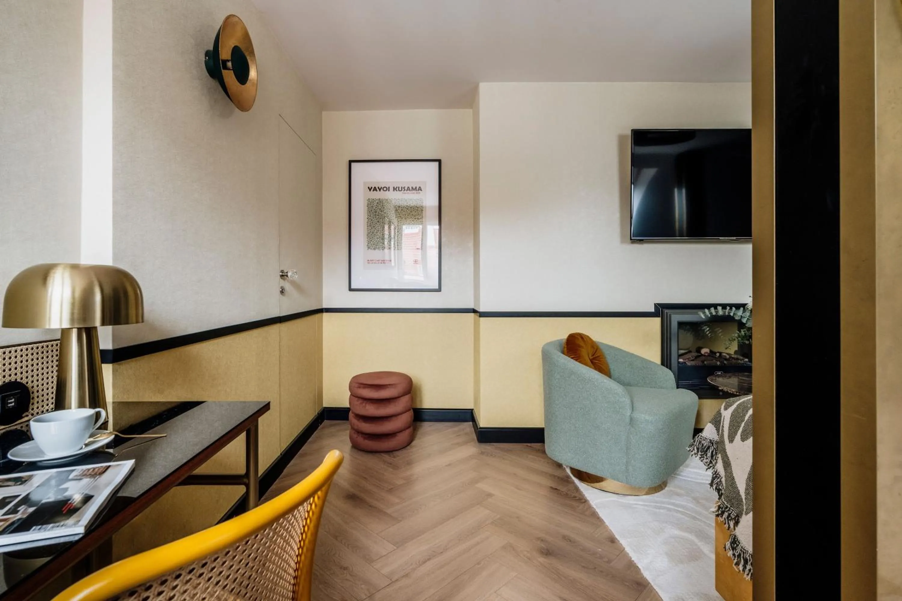 TV and multimedia in Colette - LoftAffair Collection