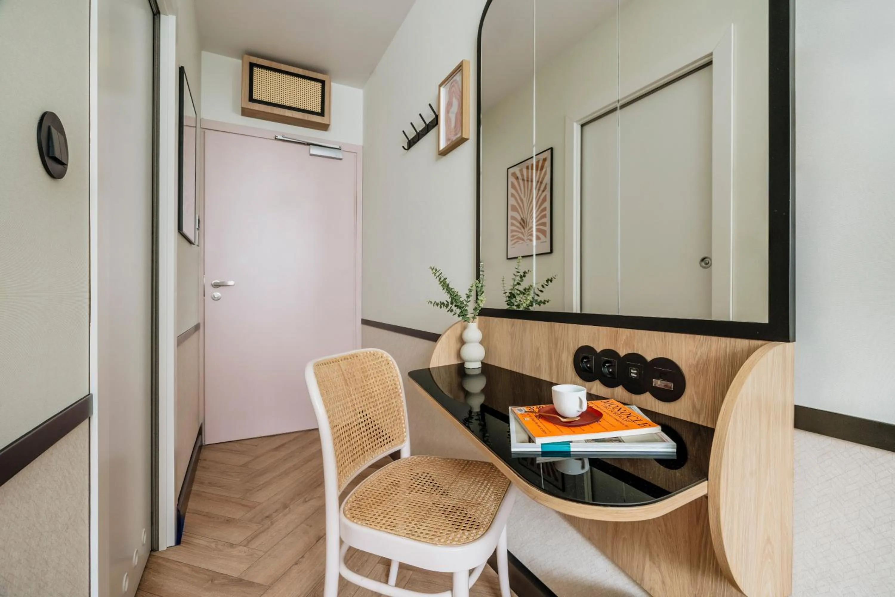 Seating area in Colette - LoftAffair Collection