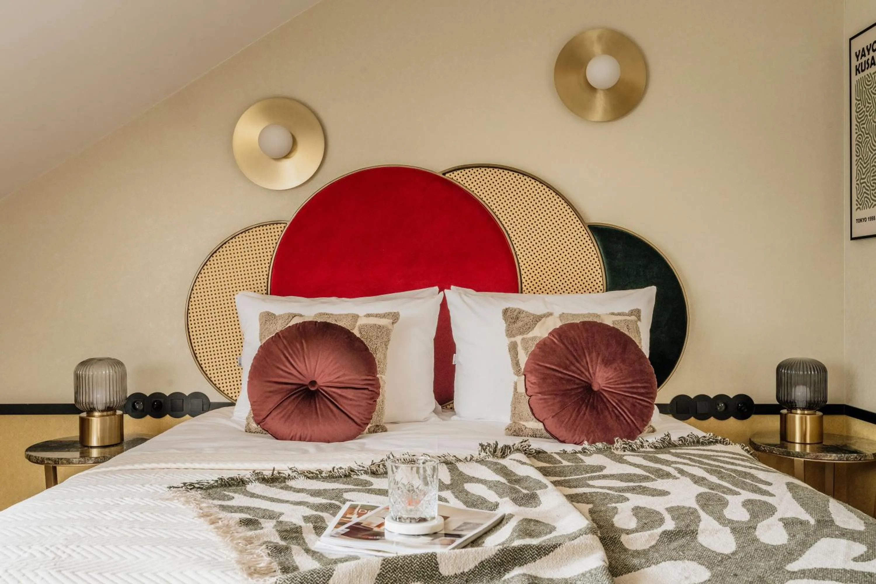 Bed in Colette - LoftAffair Collection