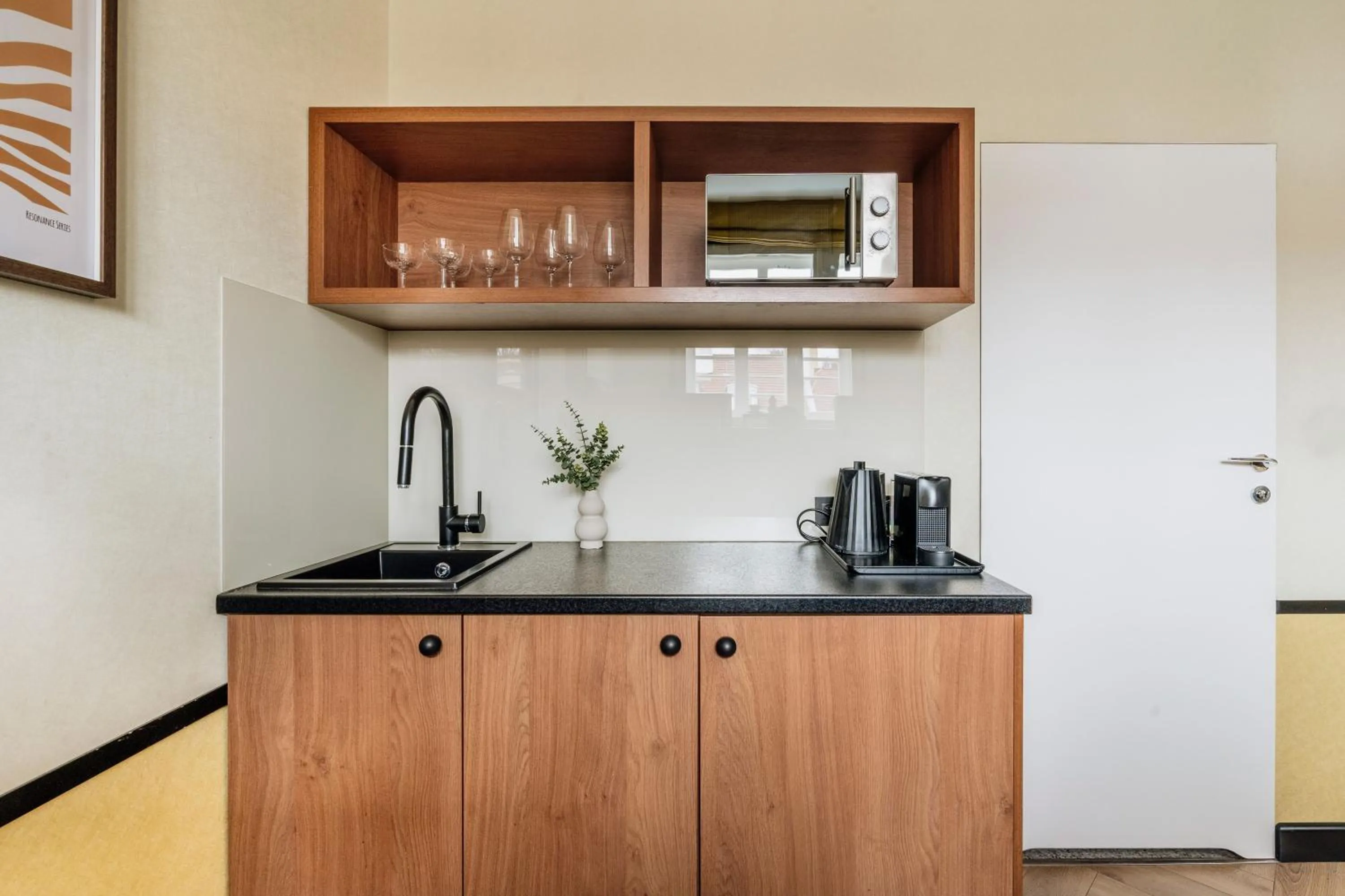 Coffee/tea facilities in Colette - LoftAffair Collection