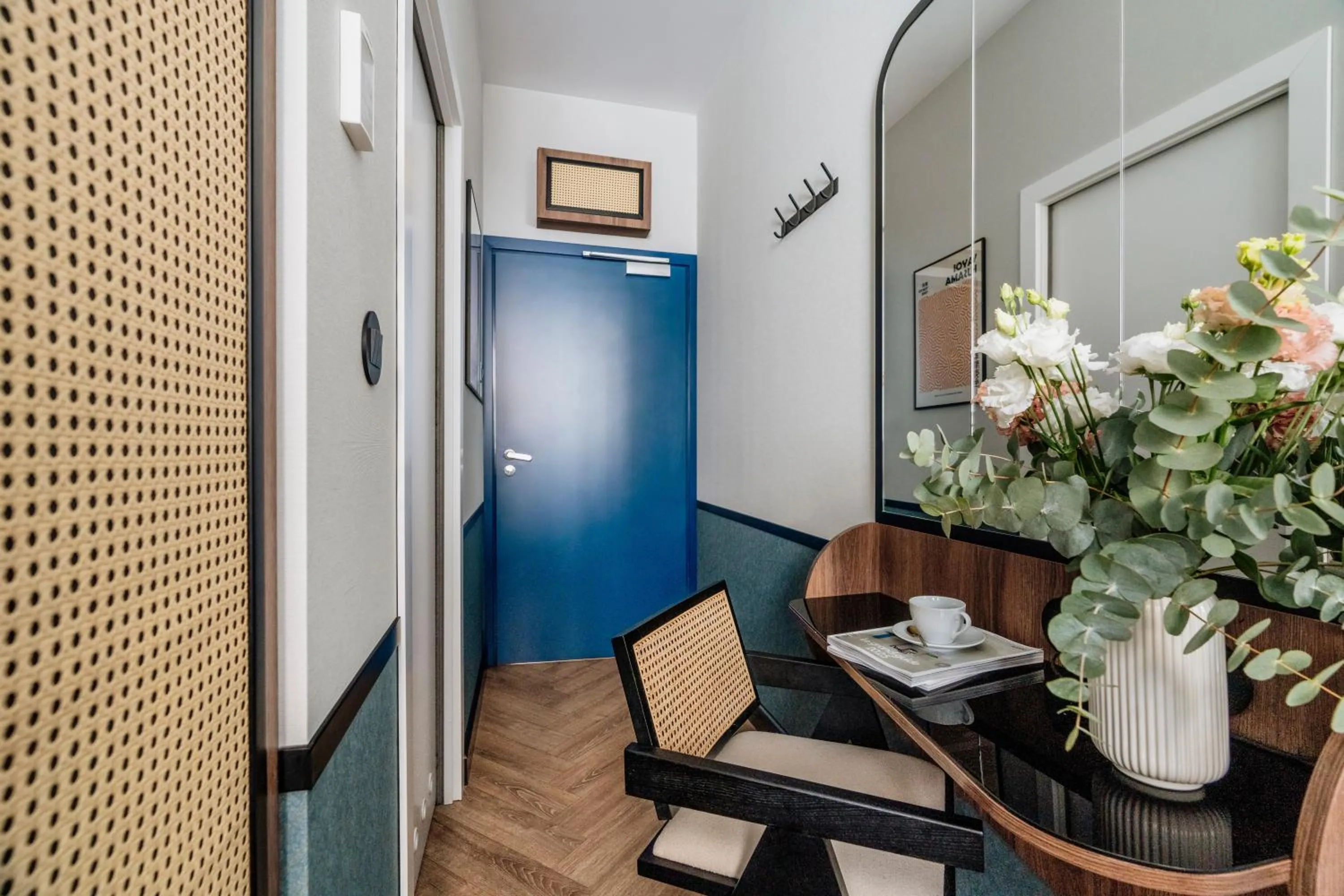 Seating area in Colette - LoftAffair Collection