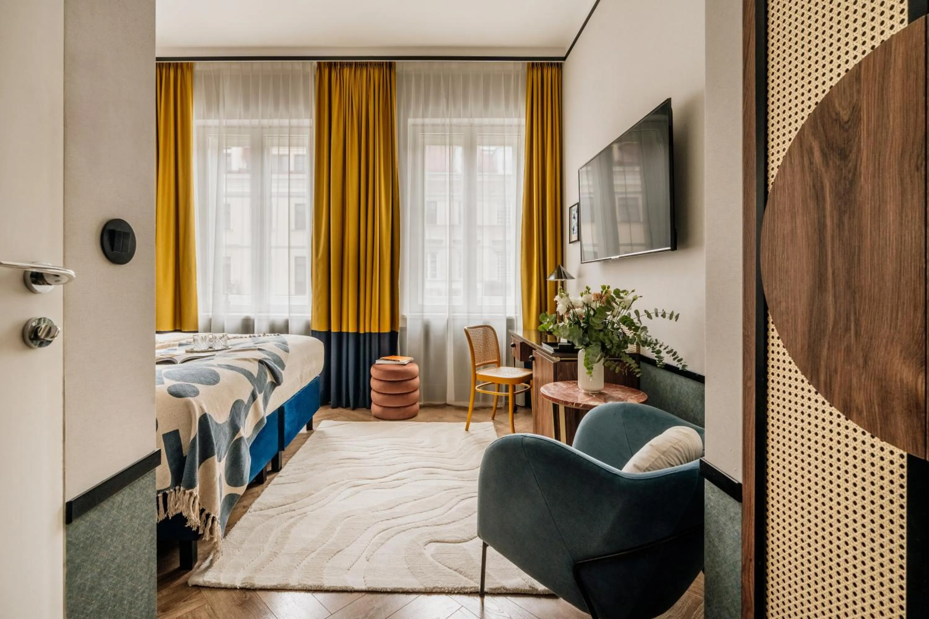 Bed in Colette - LoftAffair Collection