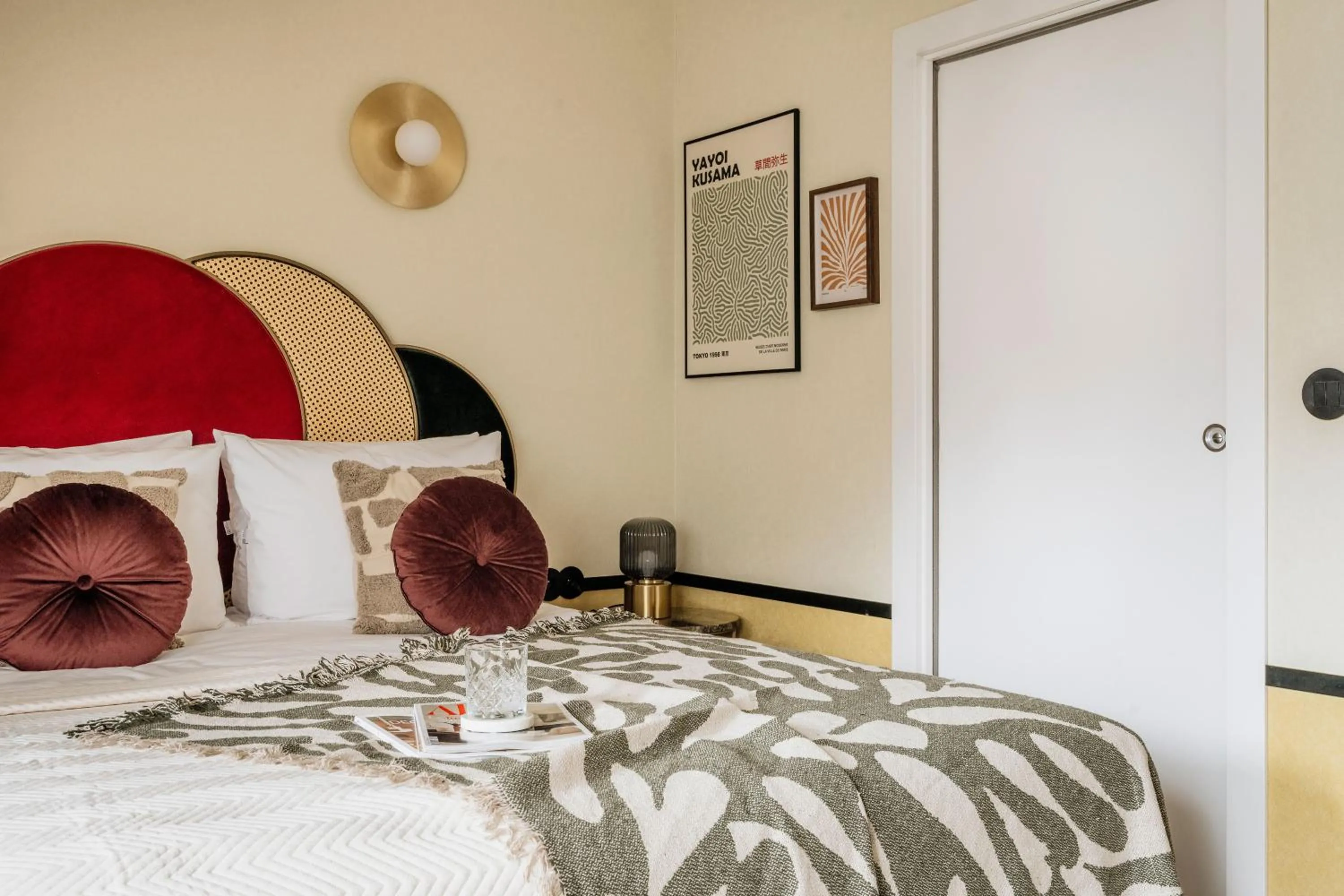 Bed in Colette - LoftAffair Collection