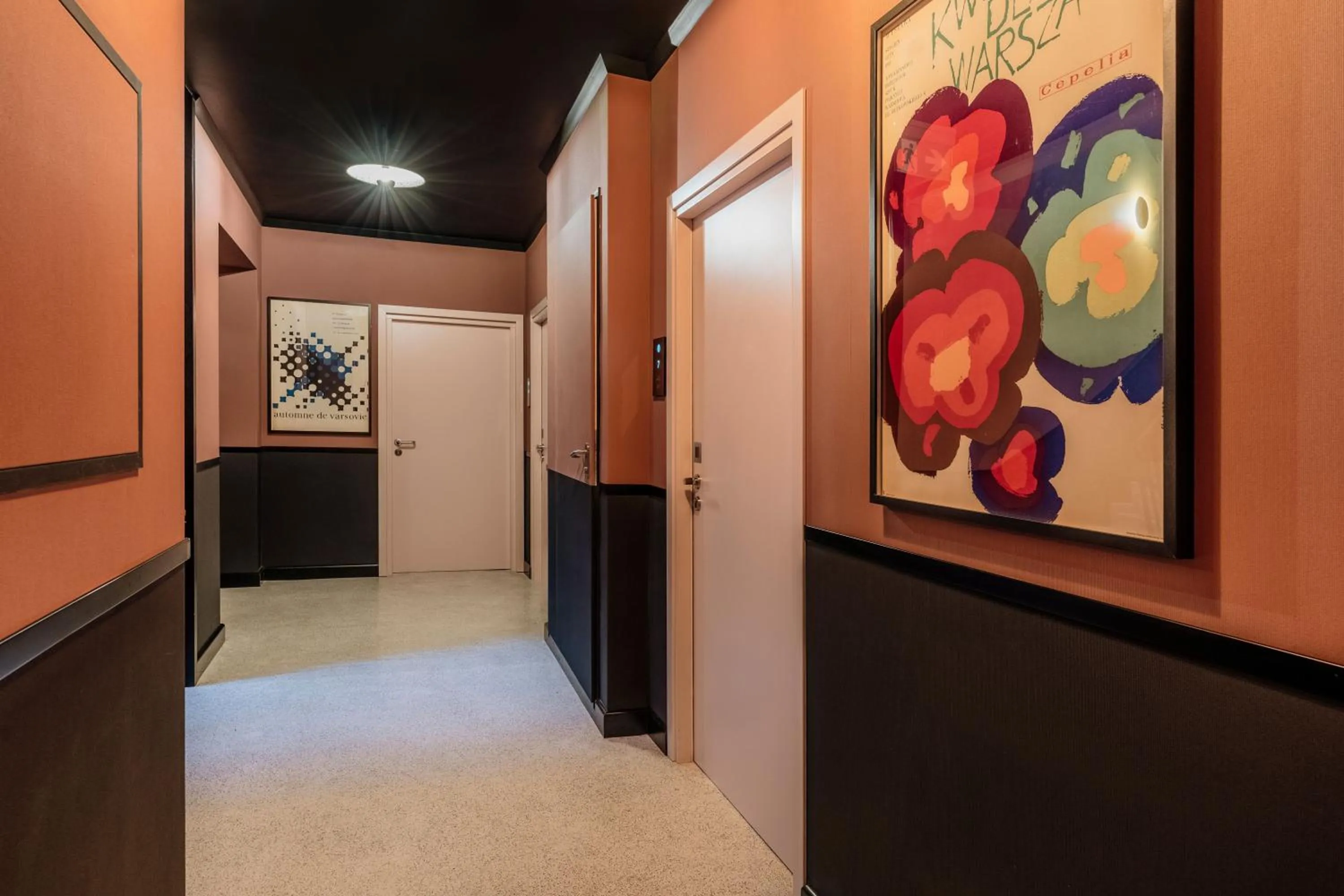 Decorative detail in Colette - LoftAffair Collection